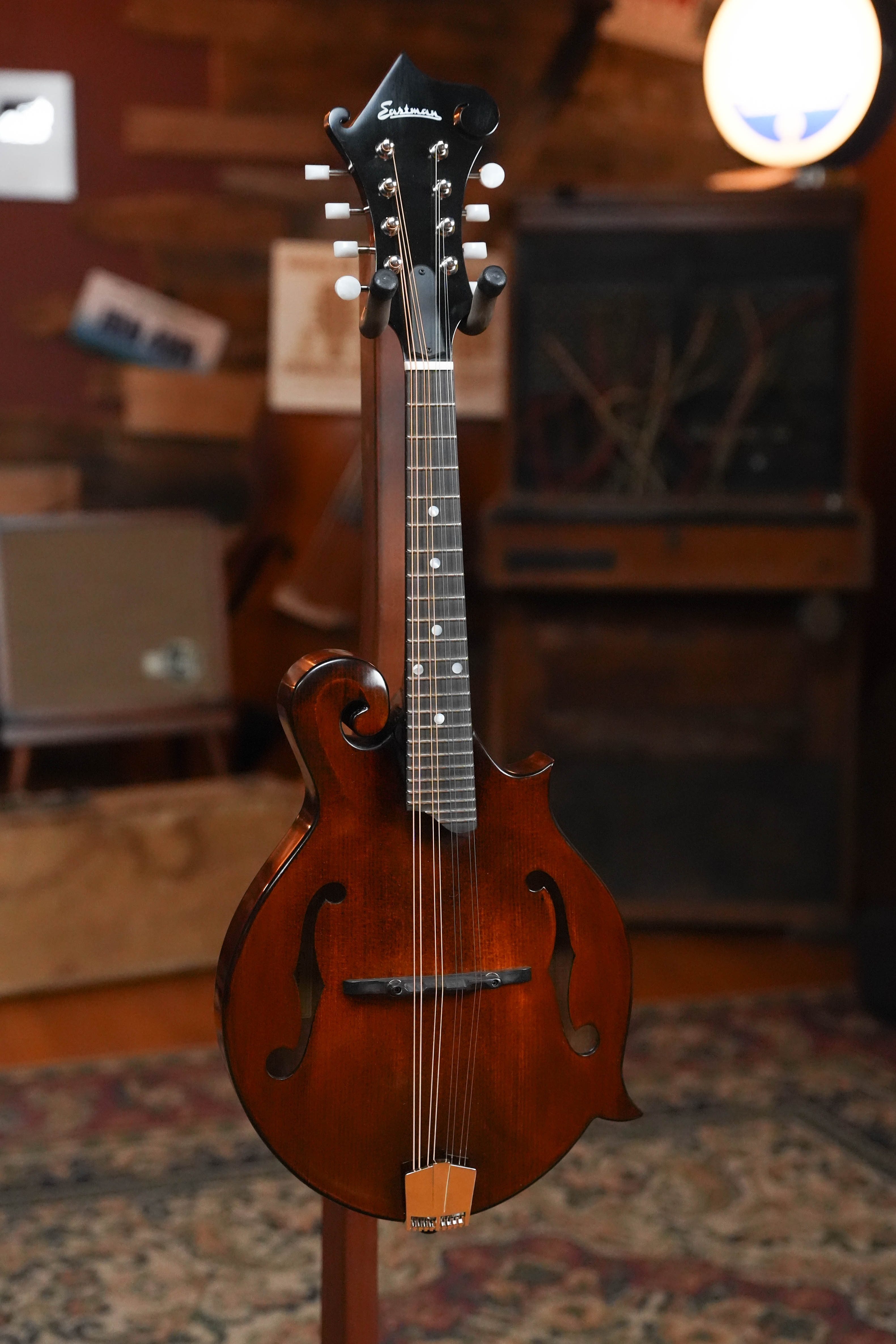 Eastman MD515CC/TV Comfort Contour Vintage Gloss F-Style Mandolin #1048