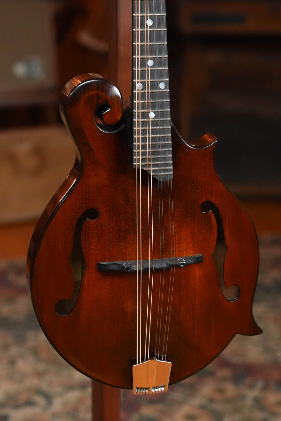 Eastman MD515CC/TV Comfort Contour Vintage Gloss F-Style Mandolin #1048