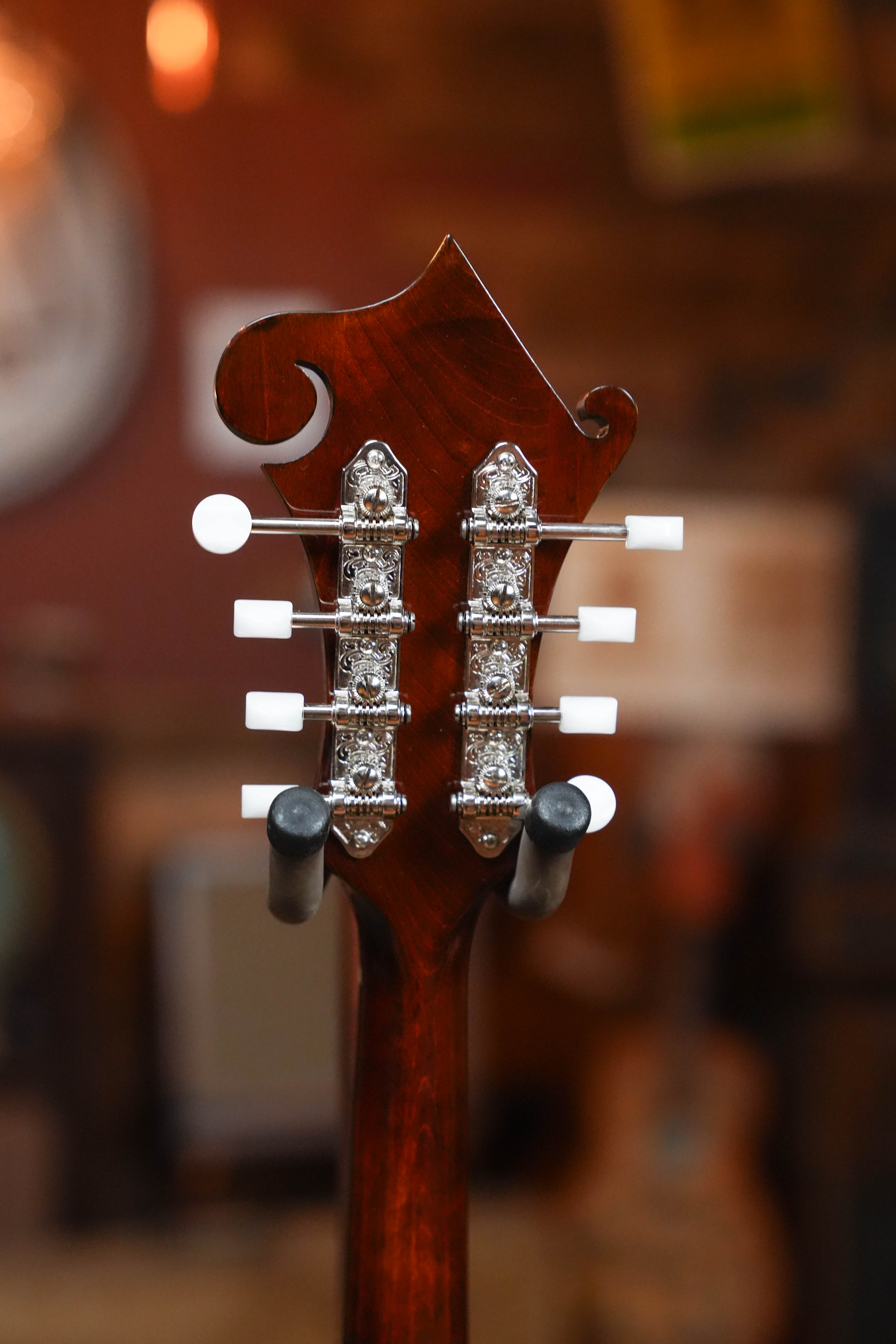Eastman MD515CC/TV Comfort Contour Vintage Gloss F-Style Mandolin #1048