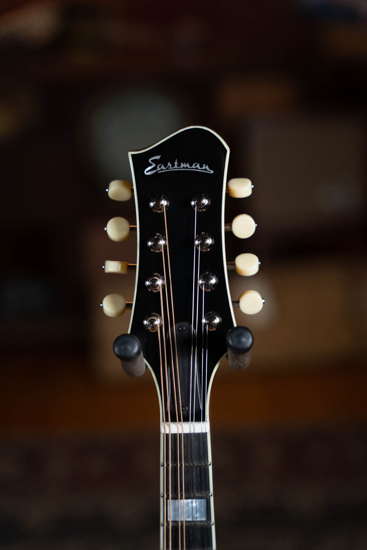 Eastman MD605-GB Goldburst A-Style Mandolin #2667