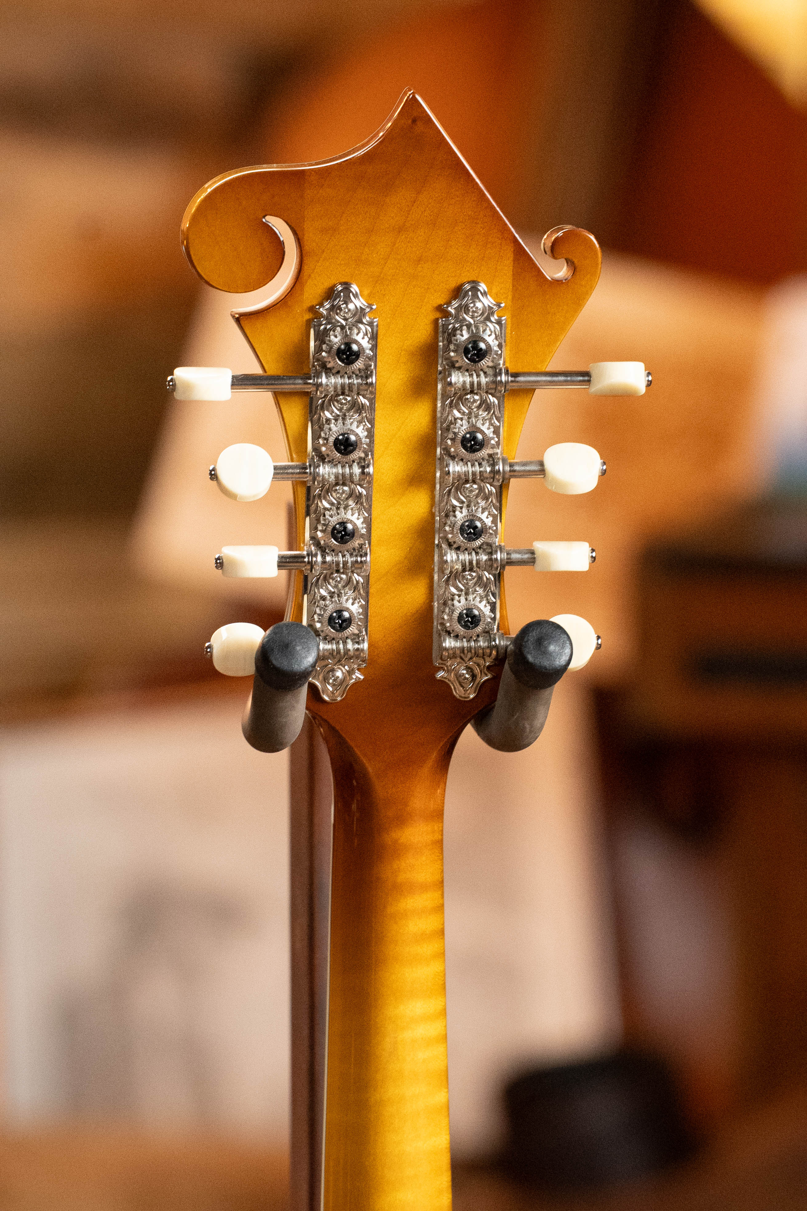 Eastman MD615-GB Goldburst F-Style Mandolin w/K&K Pickup #4763