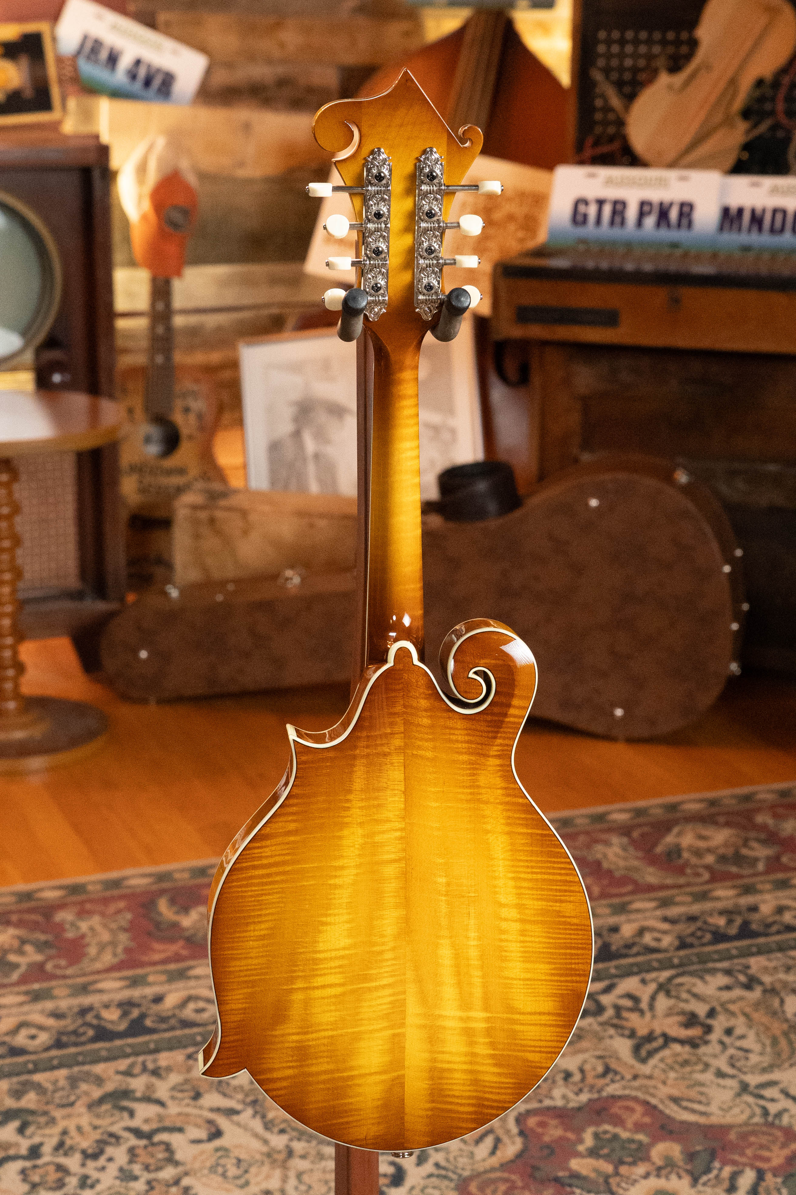 Eastman MD615-GB Goldburst F-Style Mandolin w/K&K Pickup #4763