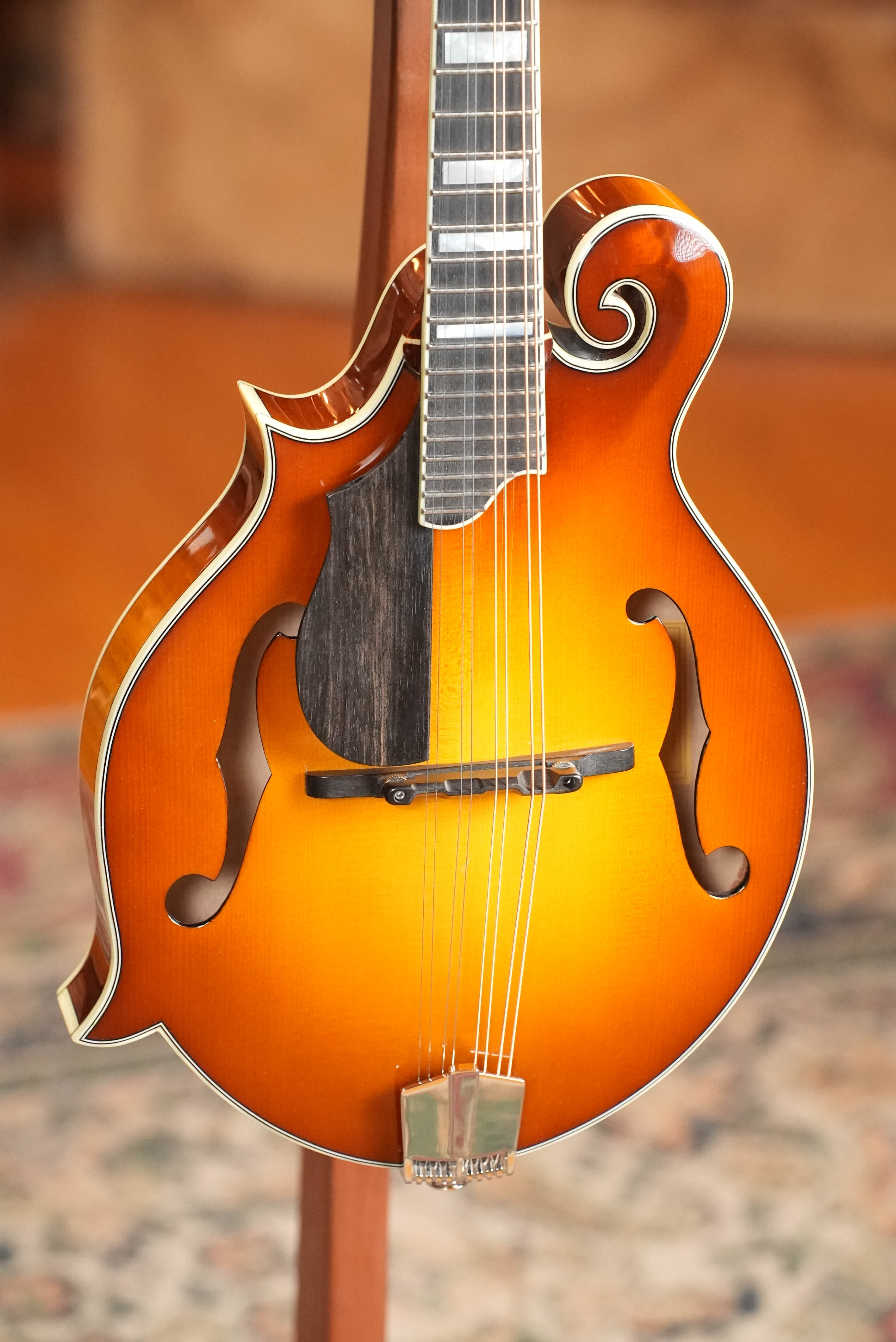 Eastman MD615L-GB Goldburst F-Style Mandolin w/K&K Pickup Left Handed Model #0486