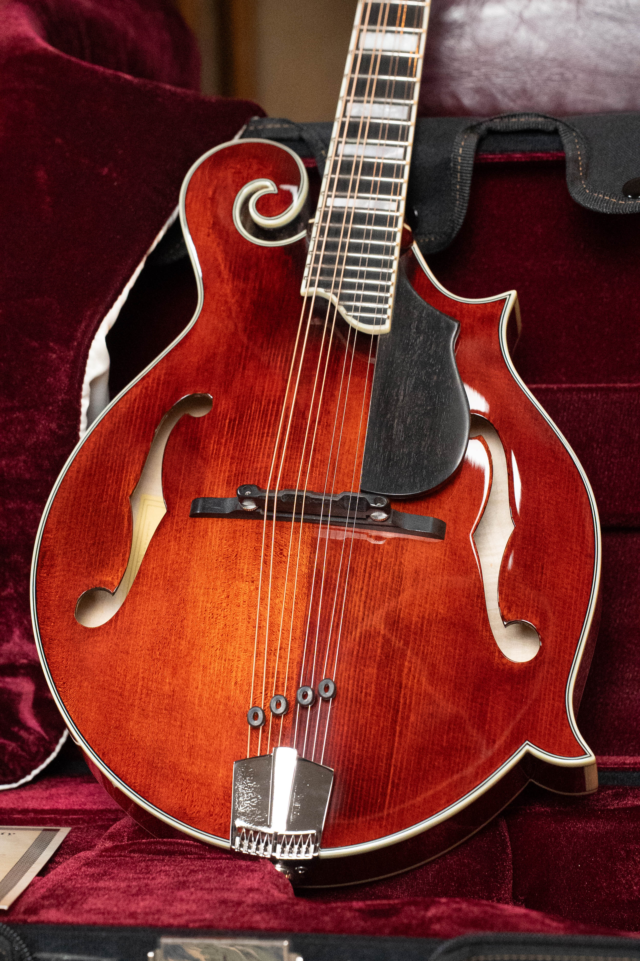 Eastman MD615 Spruce/Maple F-Style Mandolin w/K&K Pickup #3721