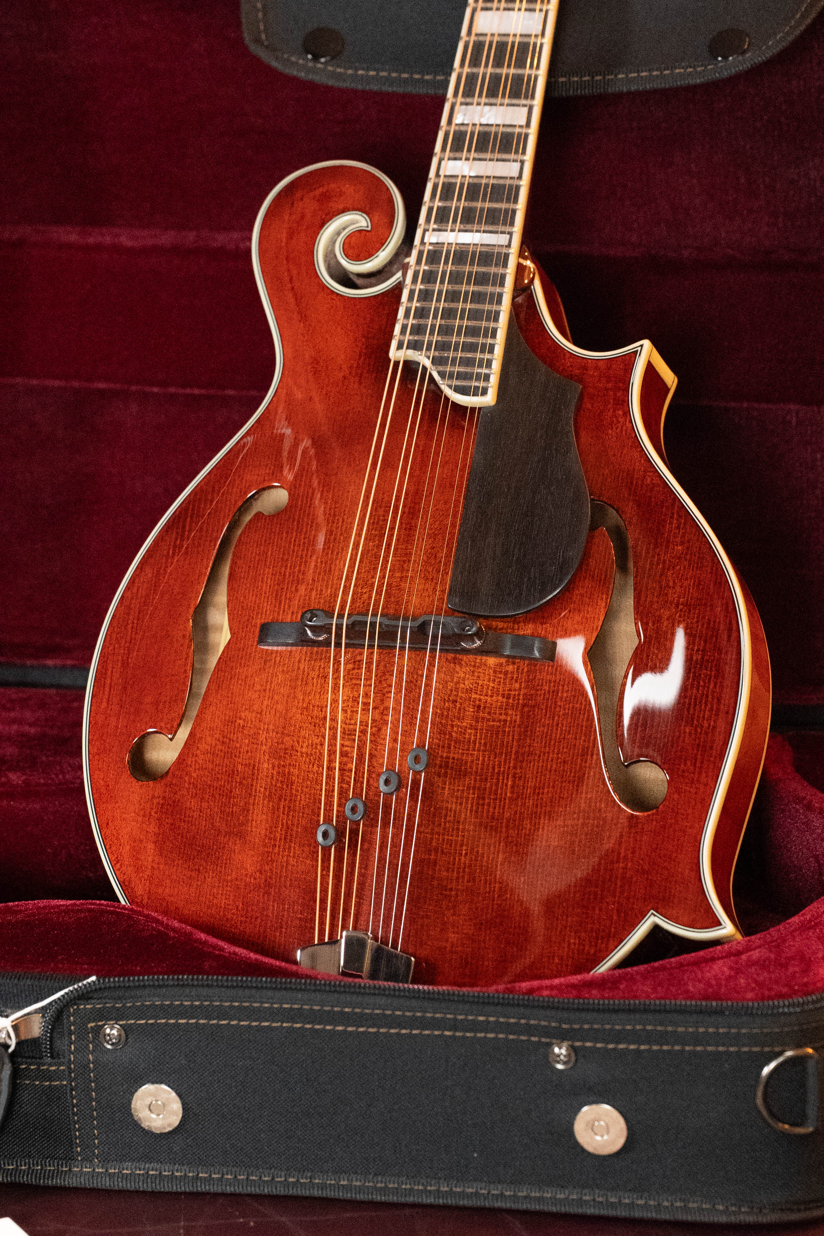 Eastman MD615 Spruce/Maple F-Style Mandolin w/K&K Pickup #4141