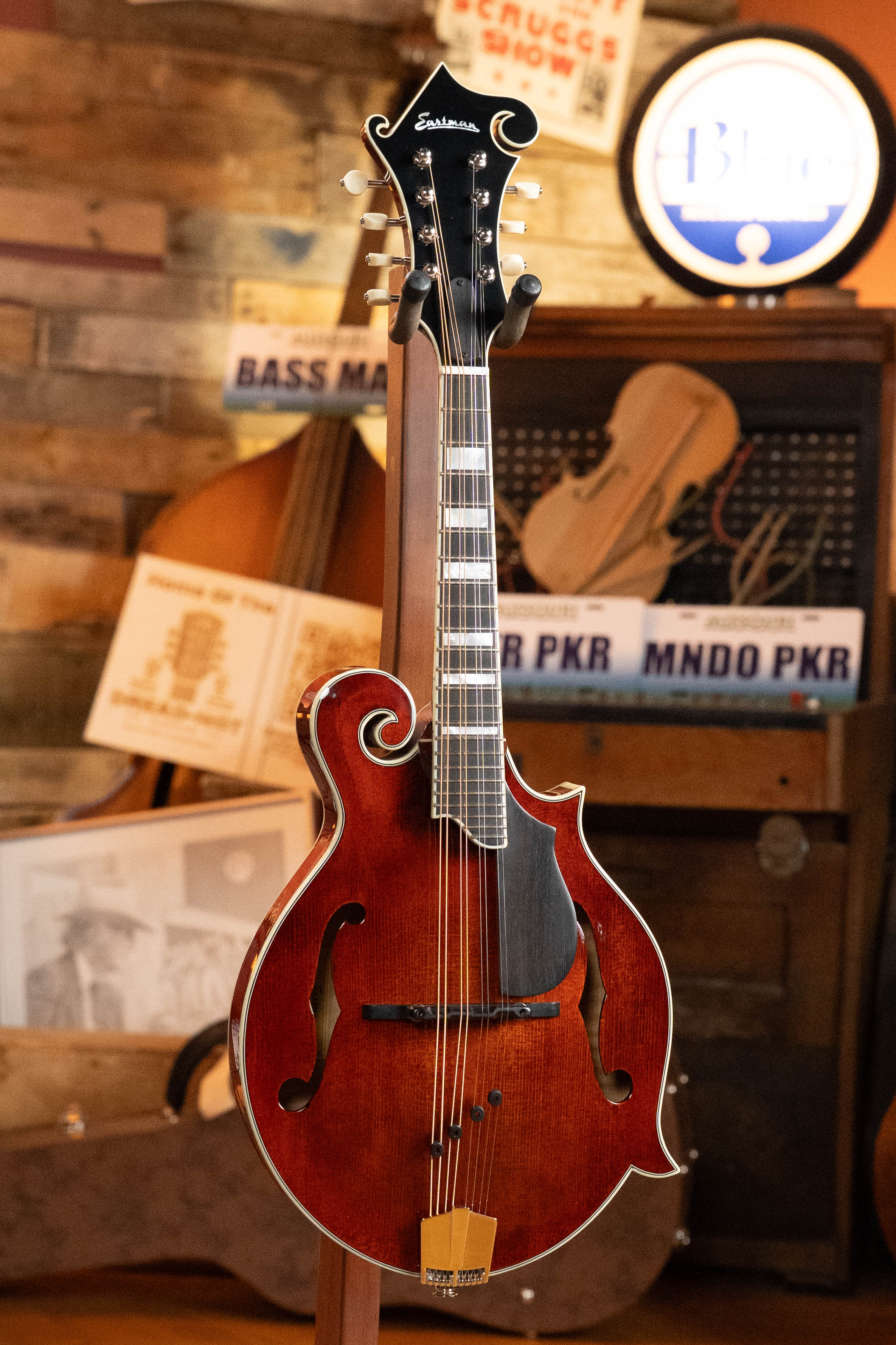 Eastman MD615 Spruce/Maple F-Style Mandolin w/K&K Pickup #4141