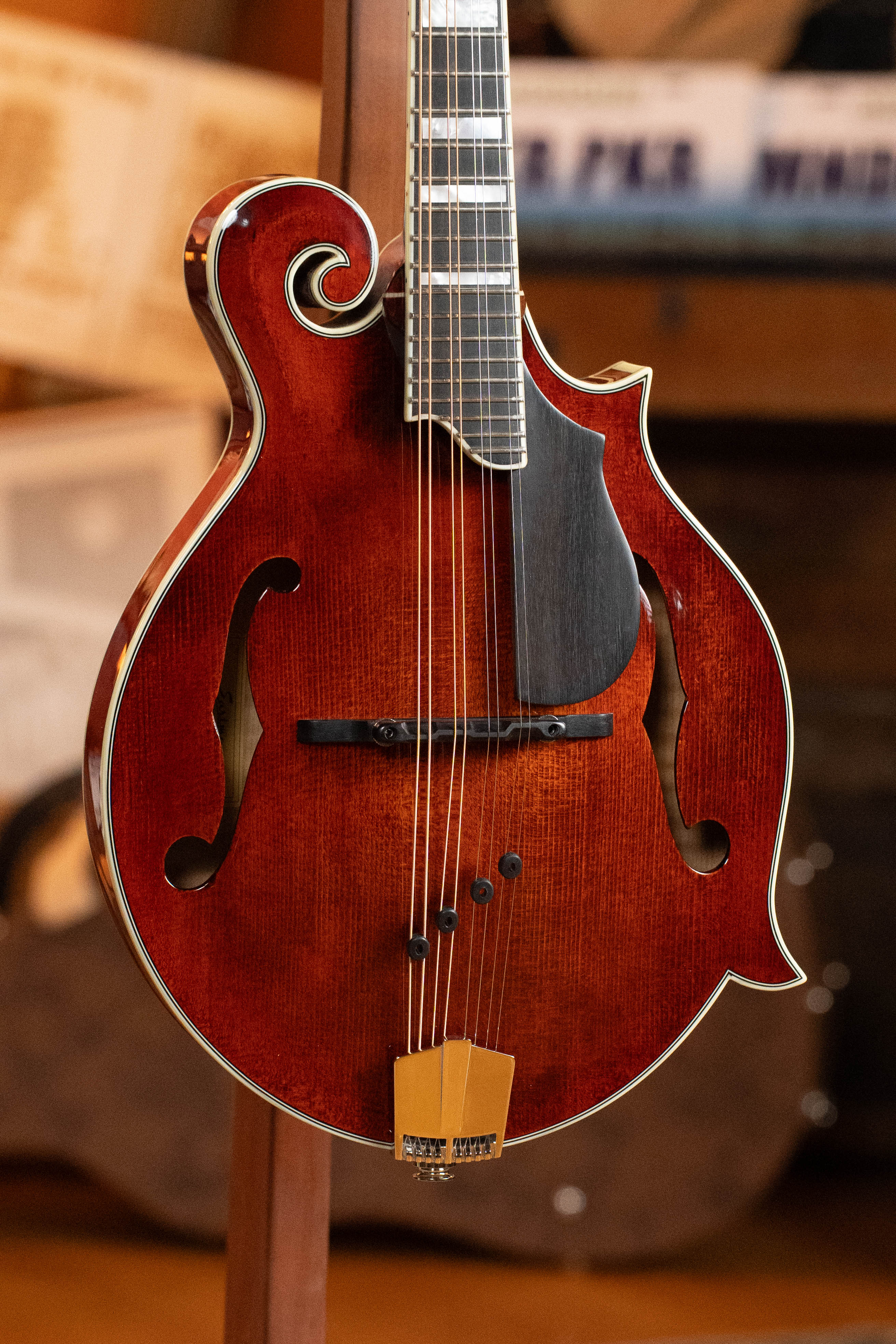 Eastman MD615 Spruce/Maple F-Style Mandolin w/K&K Pickup #4141