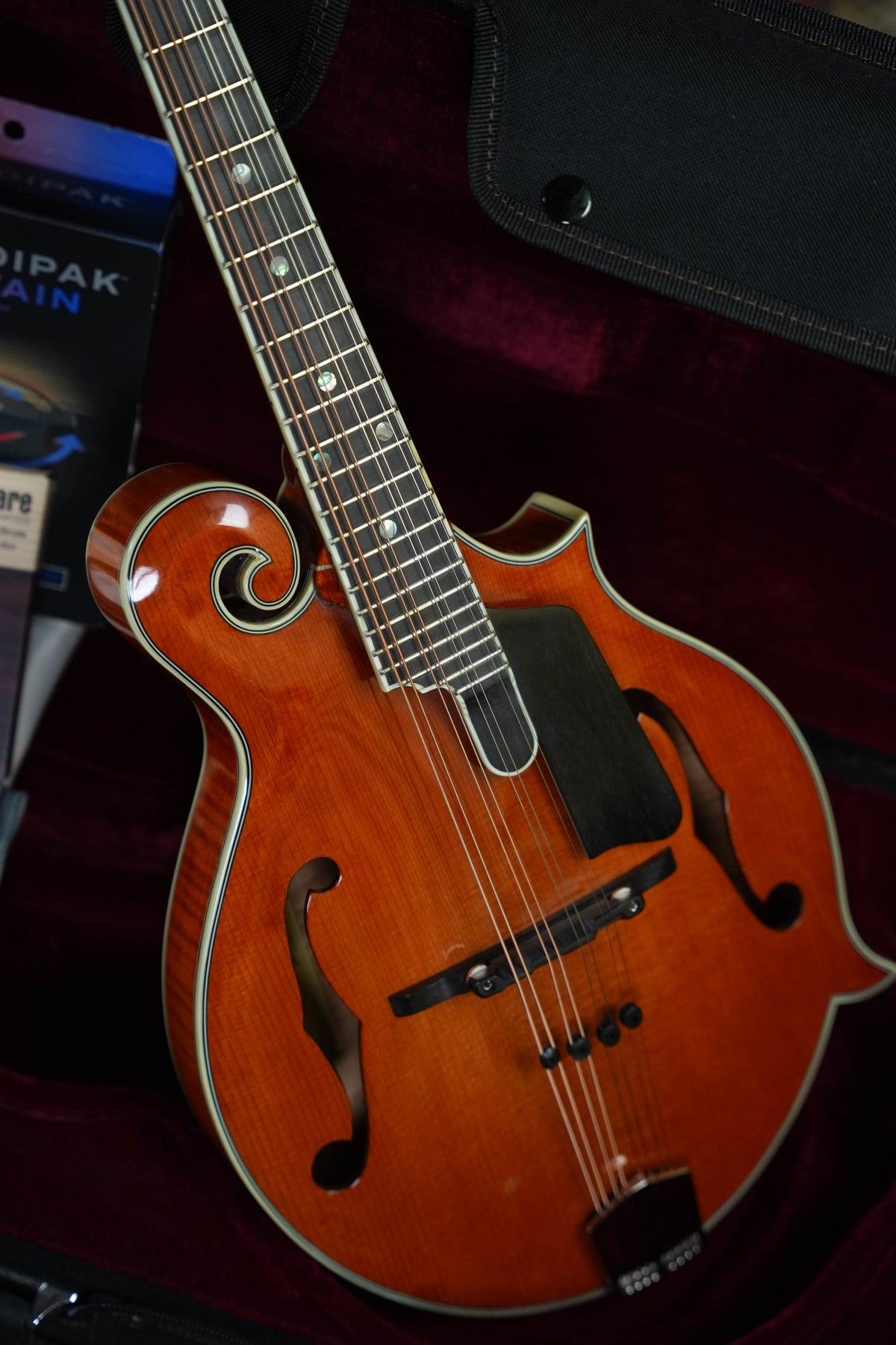 Eastman MD815PGE-HB F-Style Honeyburst Mandolin w/K&K Pickup #0663