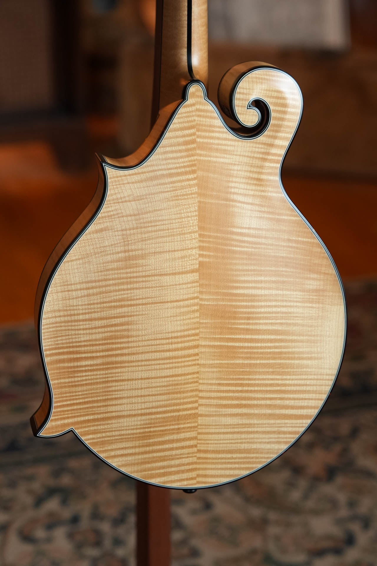 Eastman MD915-BD Adirondack/Flamed Maple F-style Mandolin #5821