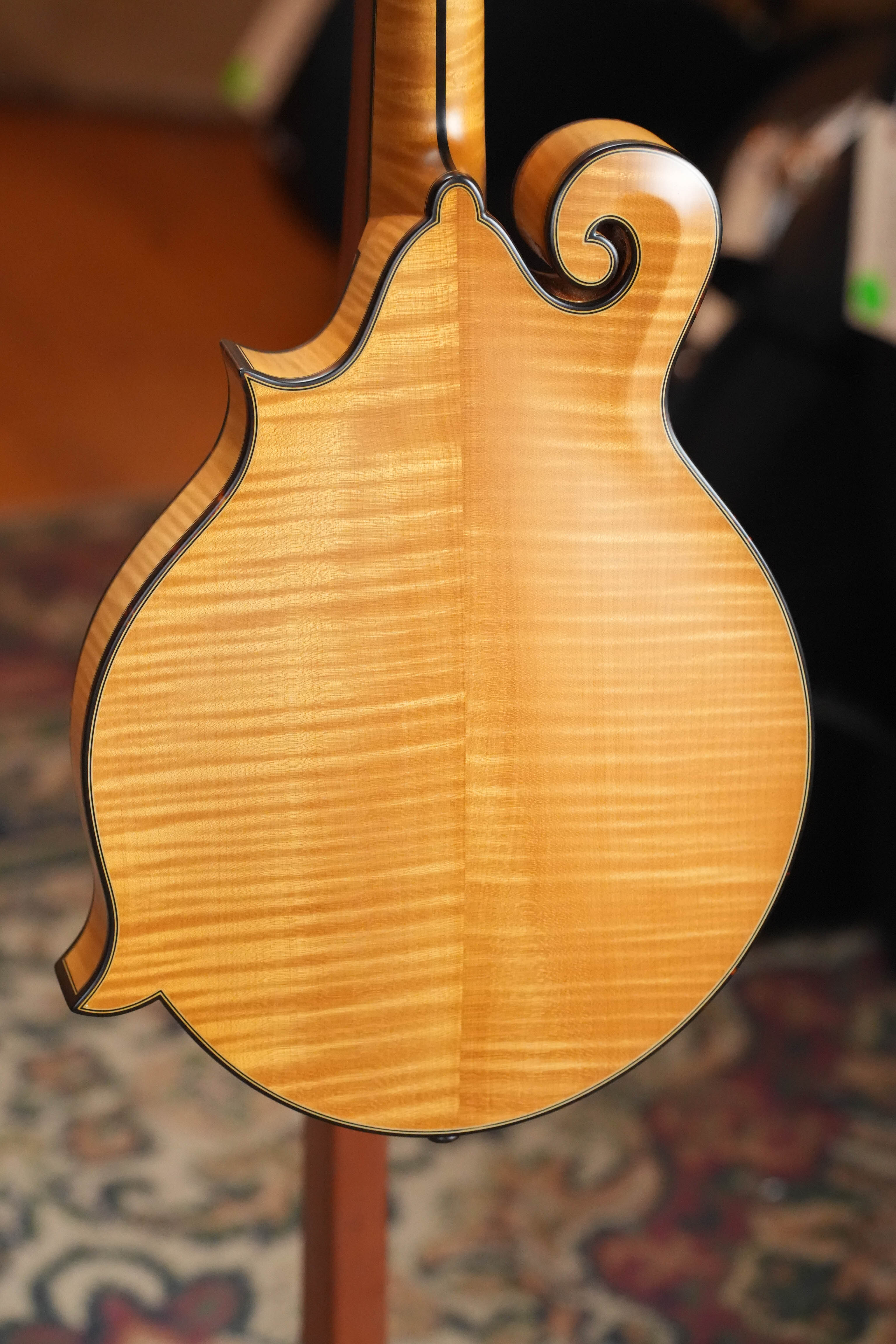 Eastman MD915-BD Blonde Dakota F-Style Mandolin #5817