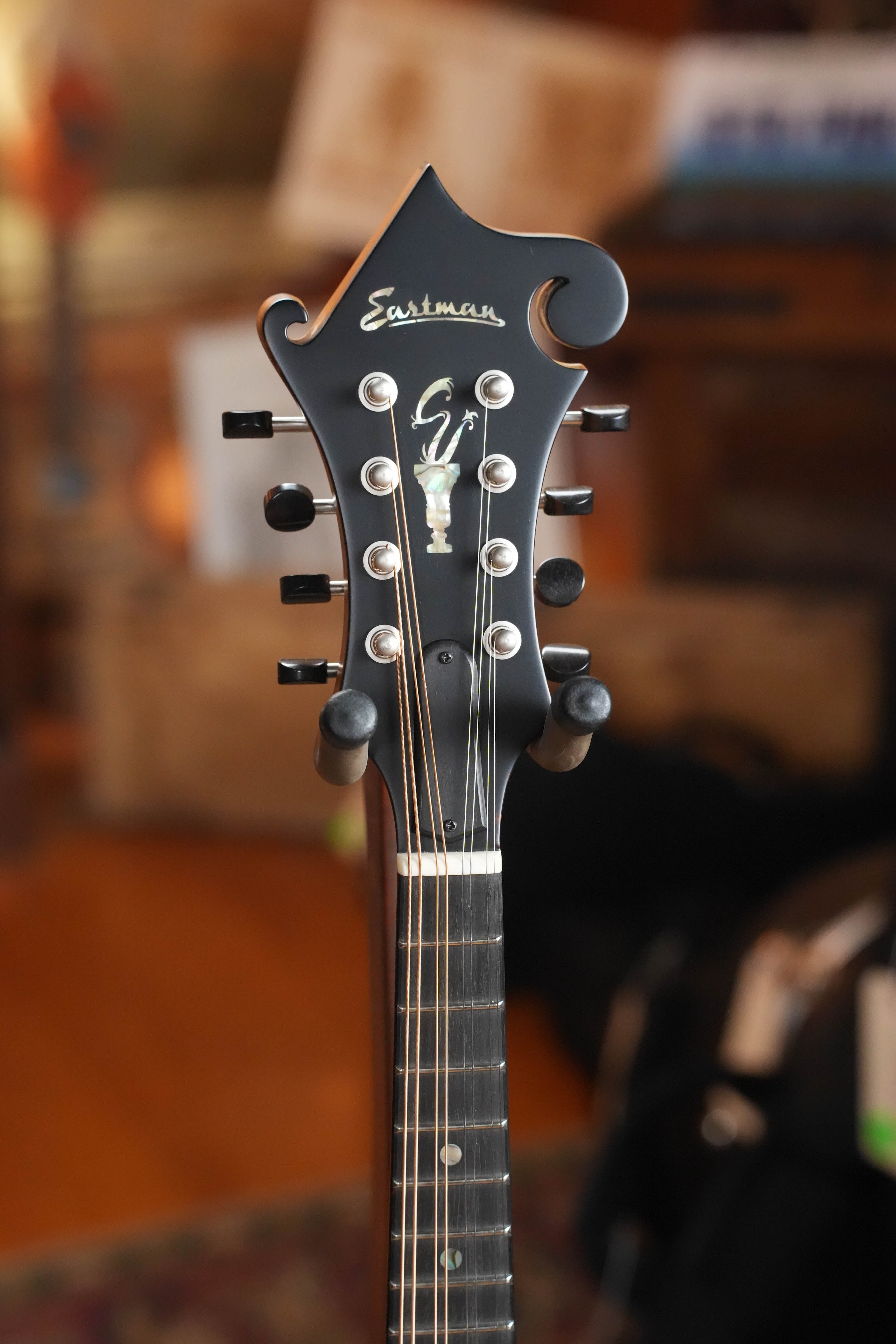 Eastman MD915-BD Blonde Dakota F-Style Mandolin #5817