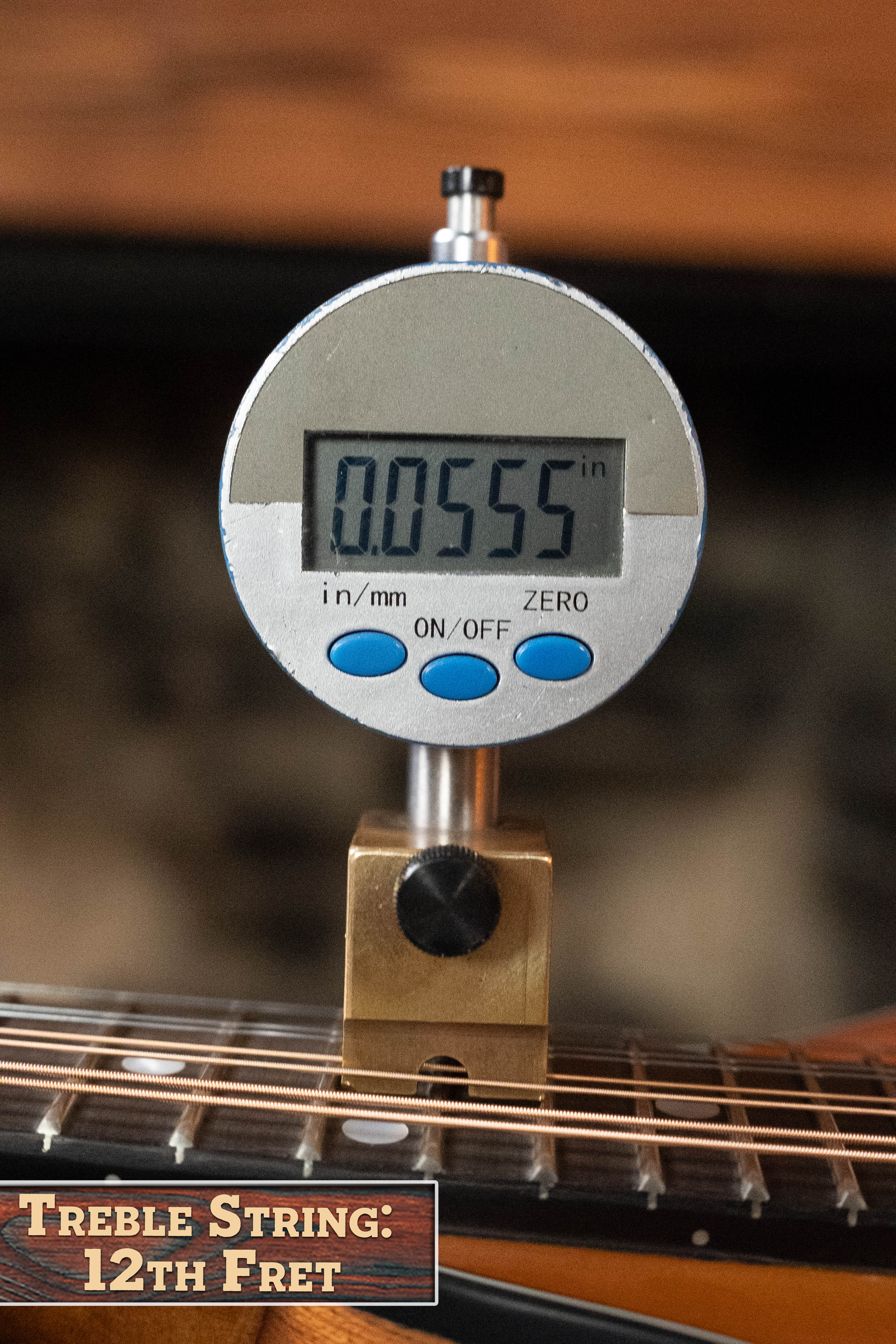 Eastman PCH-M104-GB Solid Spruce/Laminated Mahogany Goldburst Flattop A-Style Mandolin #0054