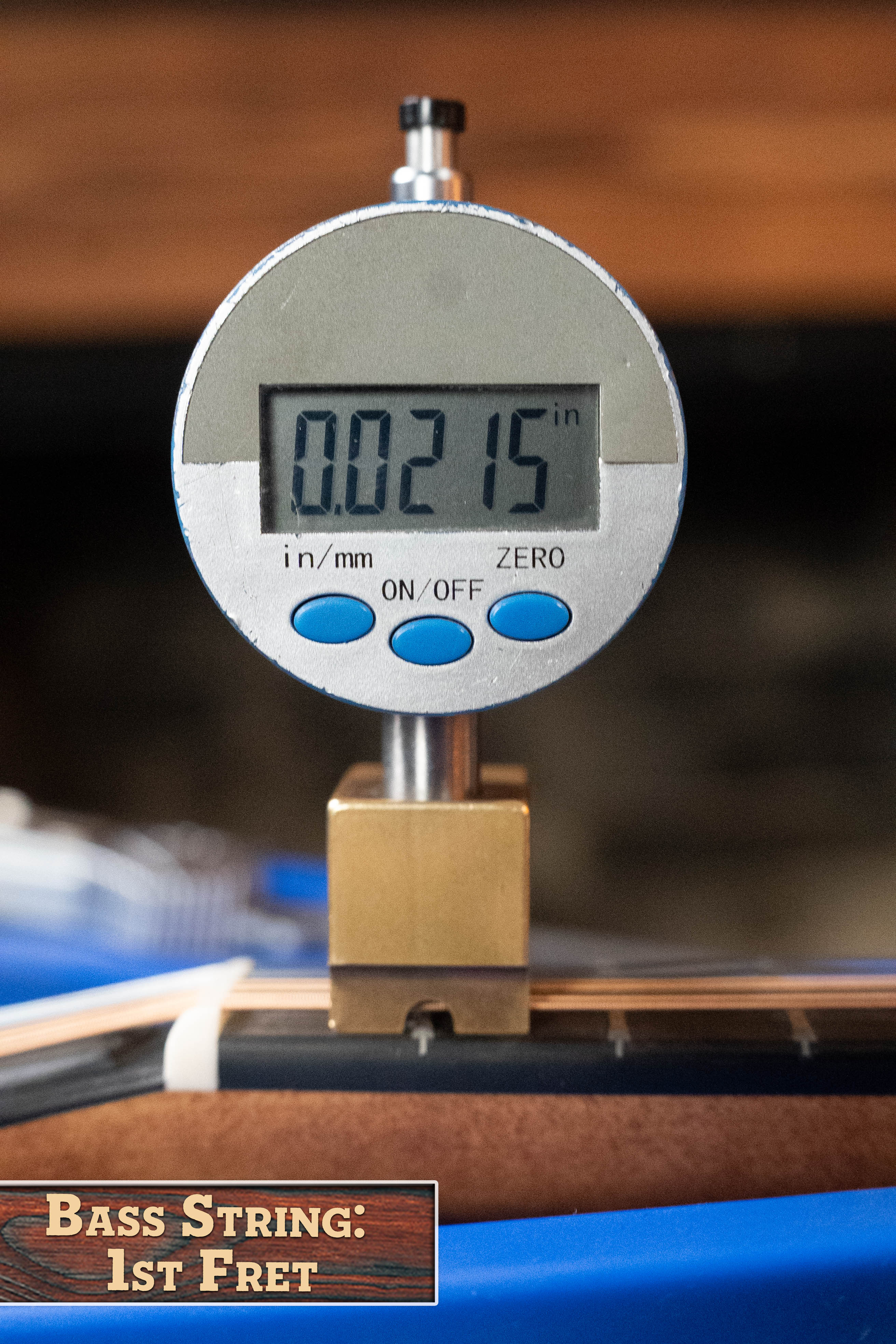 Eastman PCH-M104-GB Solid Spruce/Laminated Mahogany Goldburst Flattop A-Style Mandolin #0063