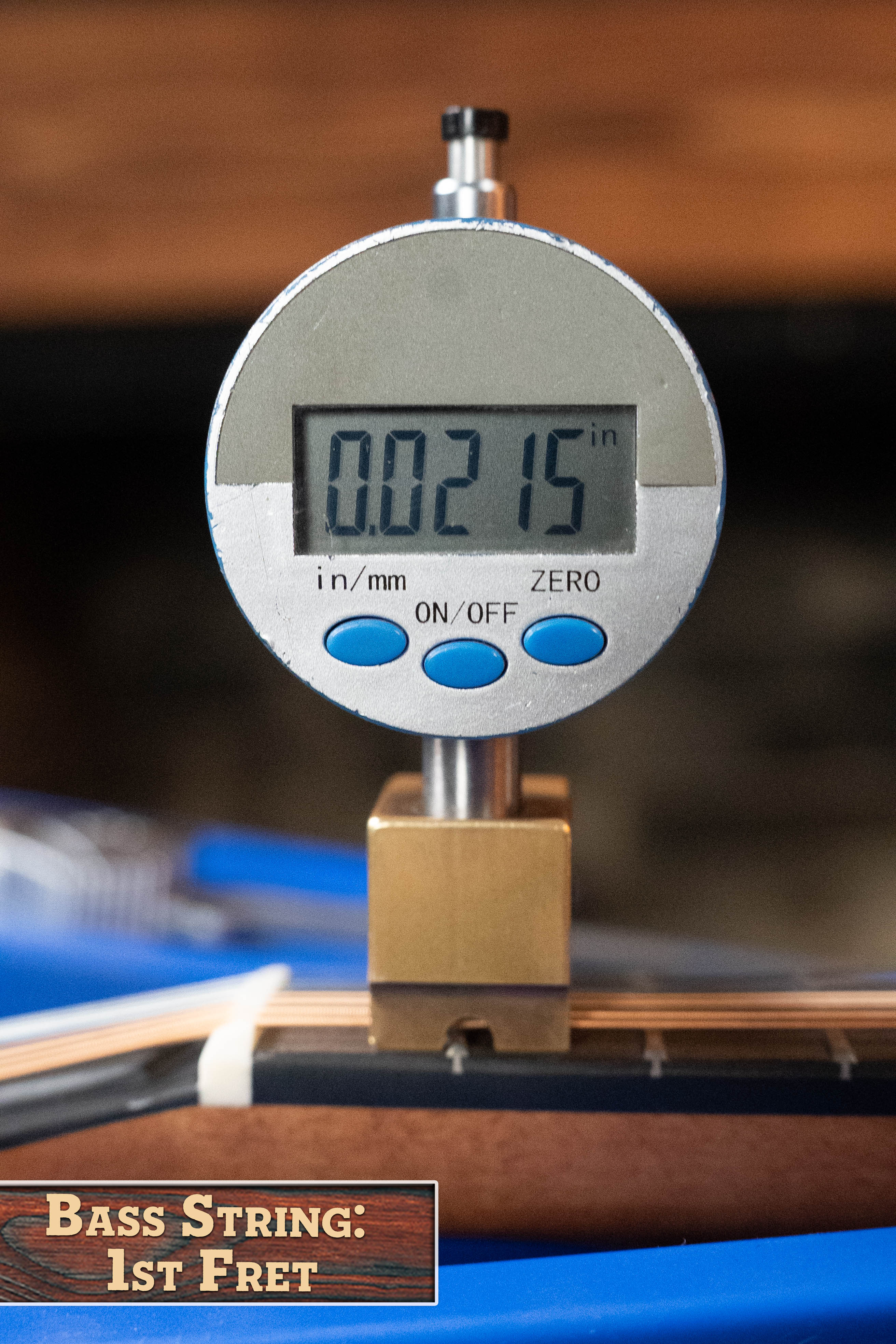 Eastman PCH-M104-GB Solid Spruce/Laminated Mahogany Goldburst Flattop A-Style Mandolin #0065