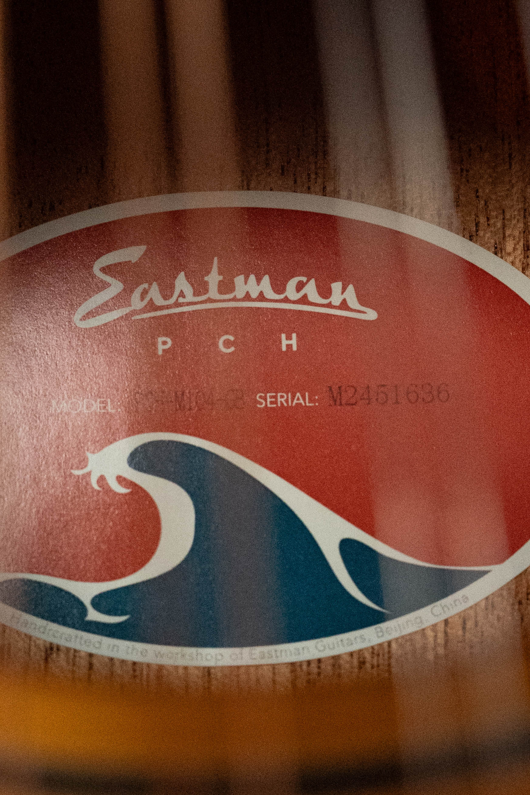 Eastman PCH-M104-GB Solid Spruce/Laminated Mahogany Goldburst Flattop A-Style Mandolin #1636