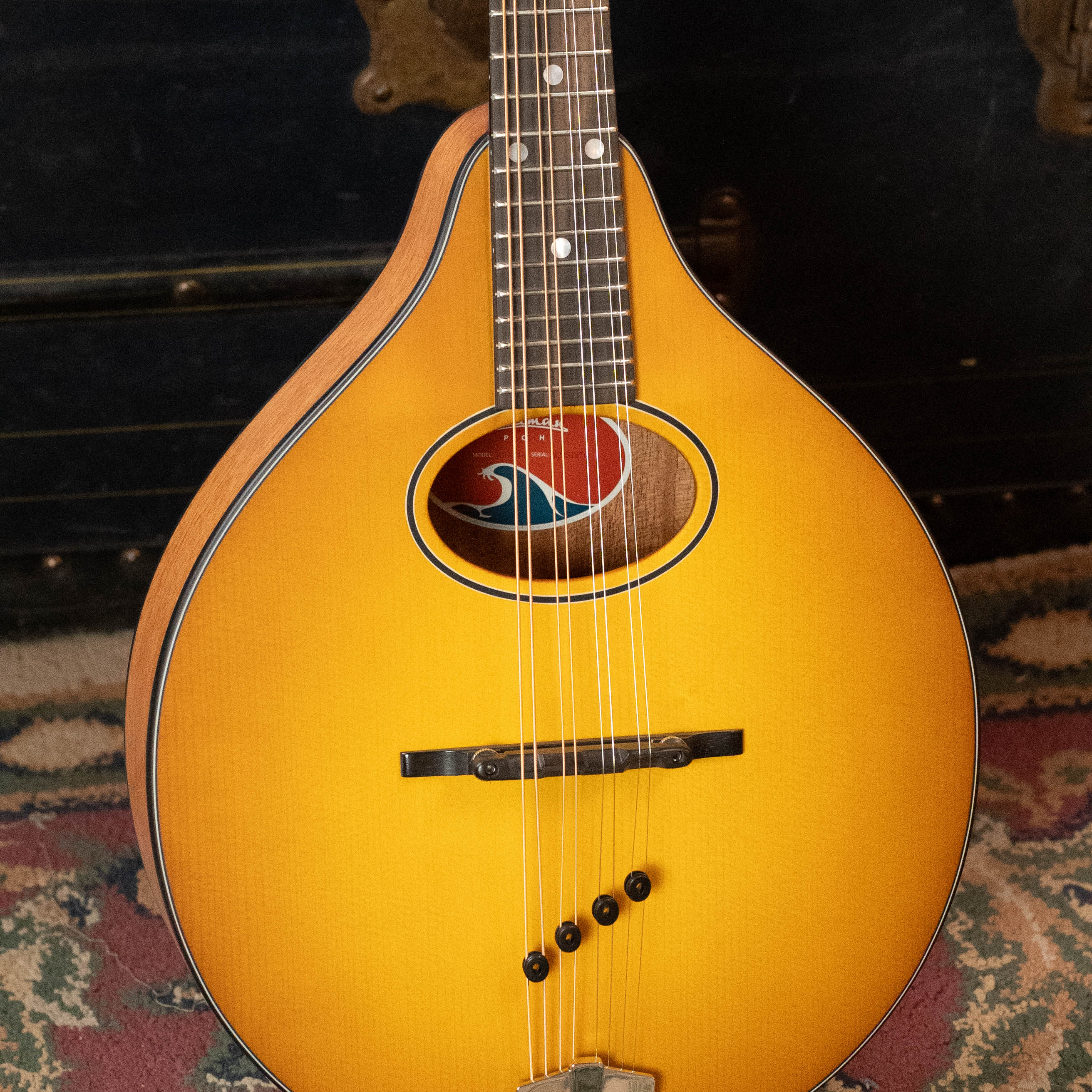Eastman PCH-M104-GB Solid Spruce/Laminated Mahogany Goldburst Flattop A-Style Mandolin #1876