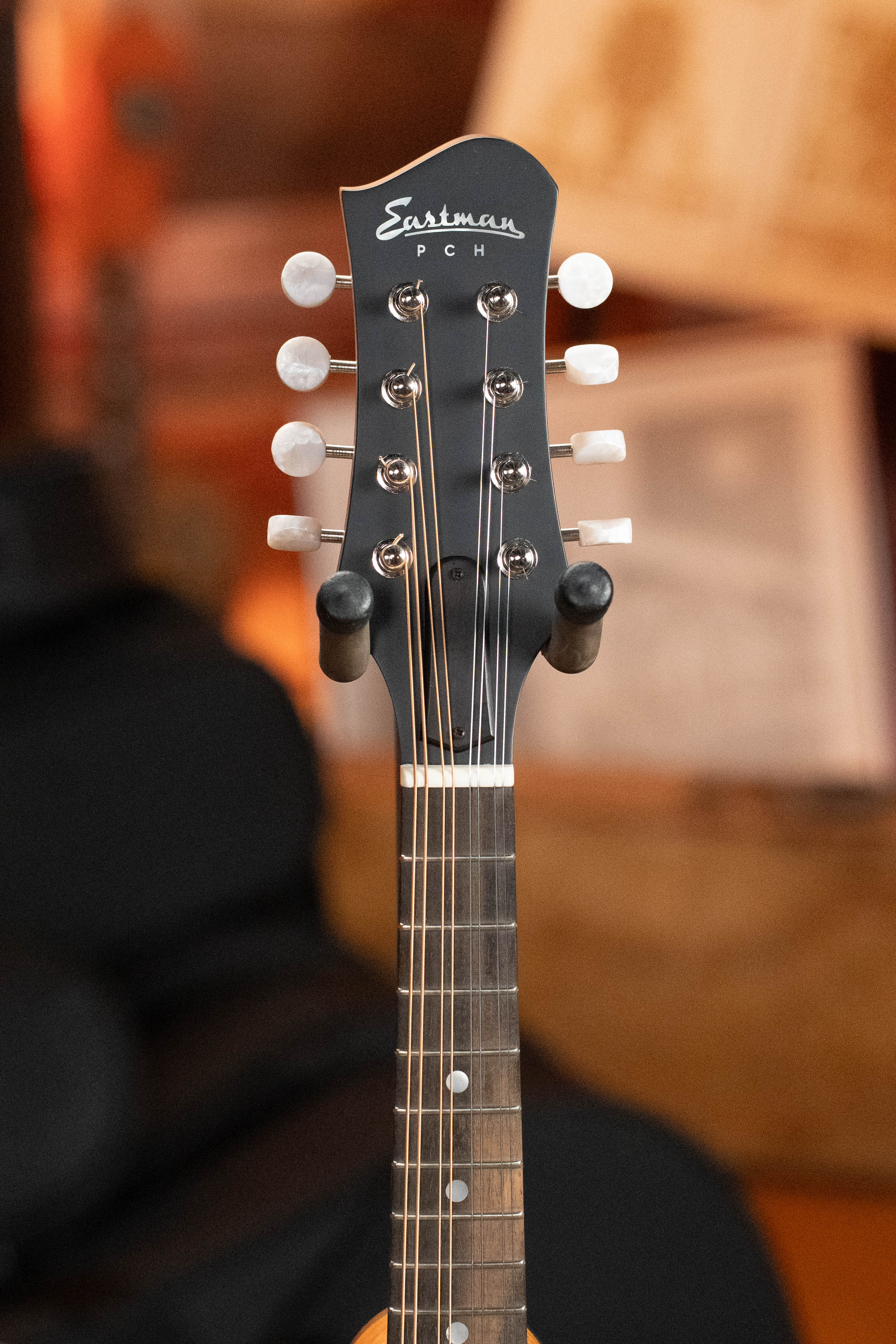 Eastman PCH-M104-GB Solid Spruce/Laminated Mahogany Goldburst Flattop A-Style Mandolin #1876