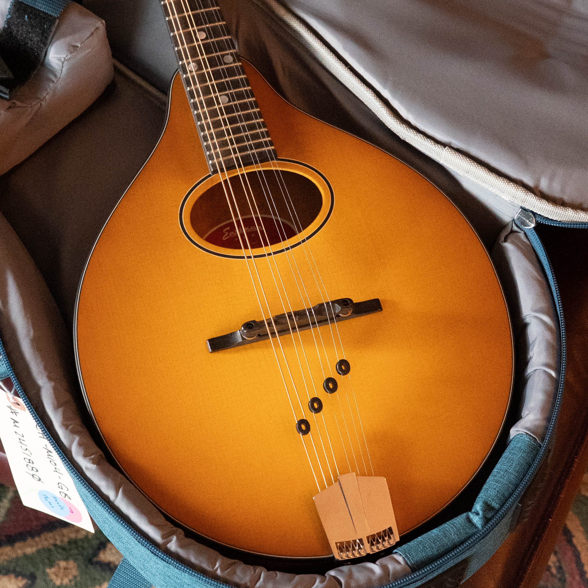 Eastman PCH-M104-GB Solid Spruce/Laminated Mahogany Goldburst Flattop A-Style Mandolin #1880