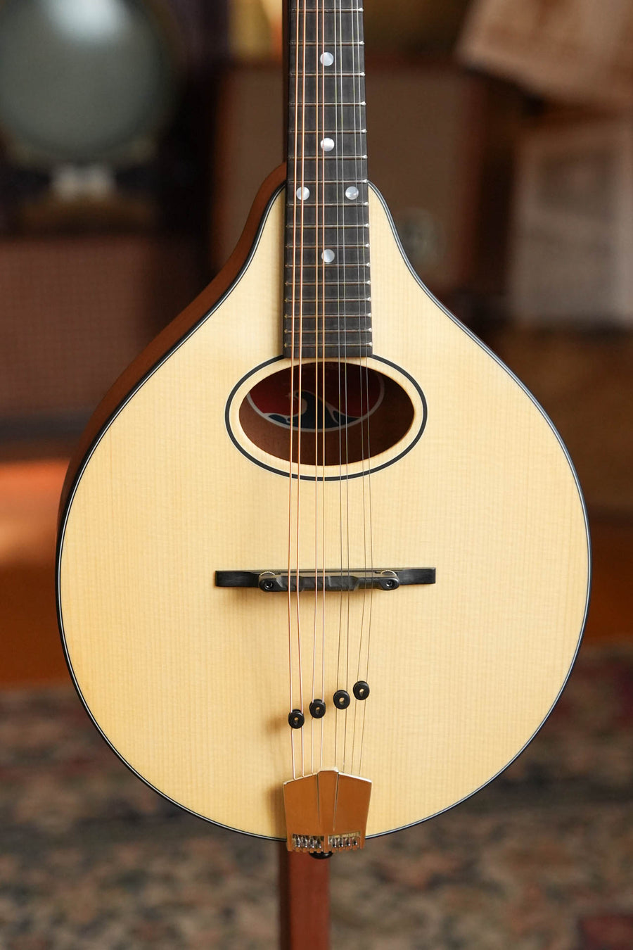 Eastman PCH-M104-NAT Natural Flattop A-Style Mandolin #0633