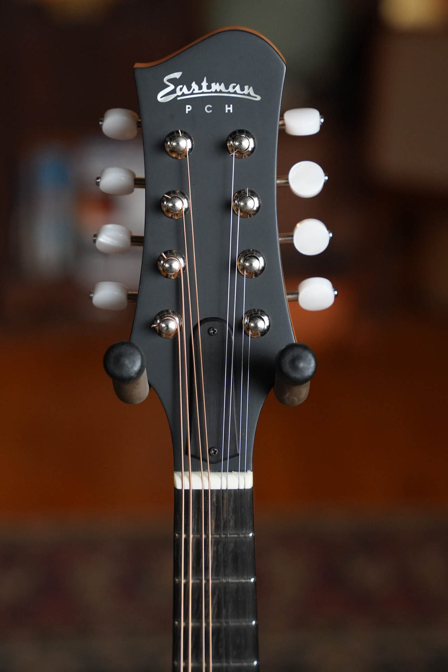 Eastman PCH-M104-NAT Natural Flattop A-Style Mandolin #0640