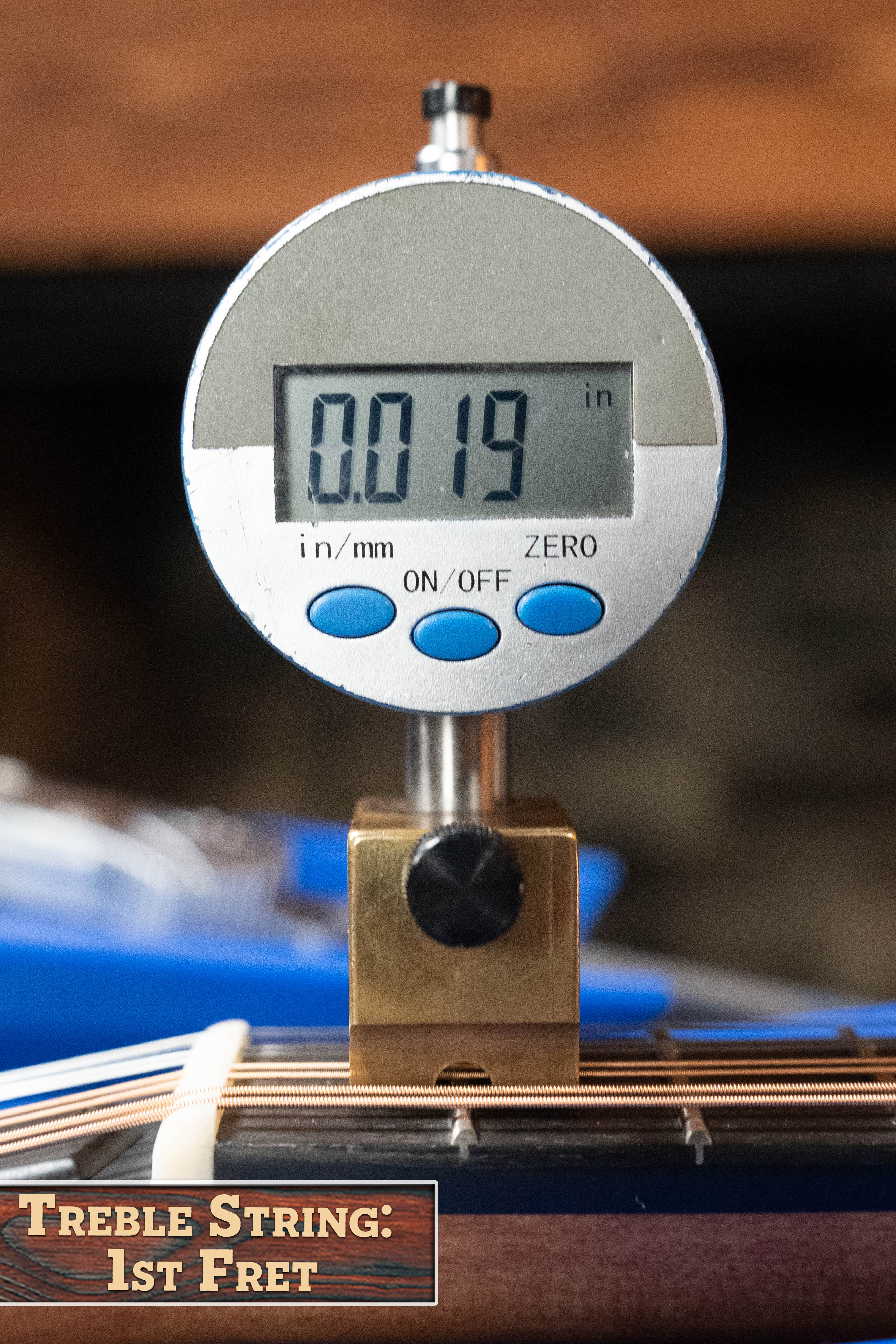 Eastman PCH-M104-NAT Solid Spruce/Laminated Mahogany Natural Flattop A-Style Mandolin #1148