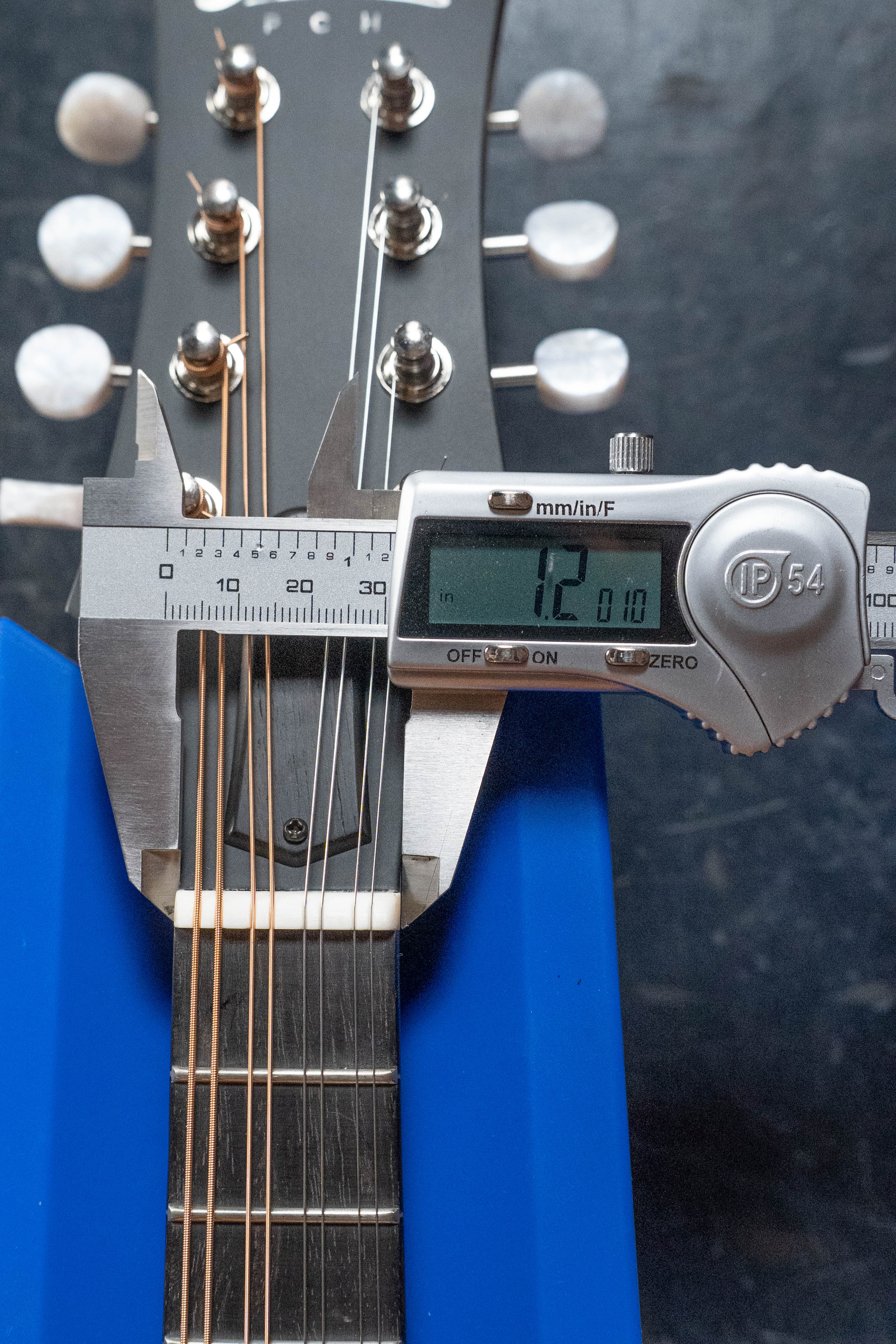 Eastman PCH-M104-NAT Solid Spruce/Laminated Mahogany Natural Flattop A-Style Mandolin #1151