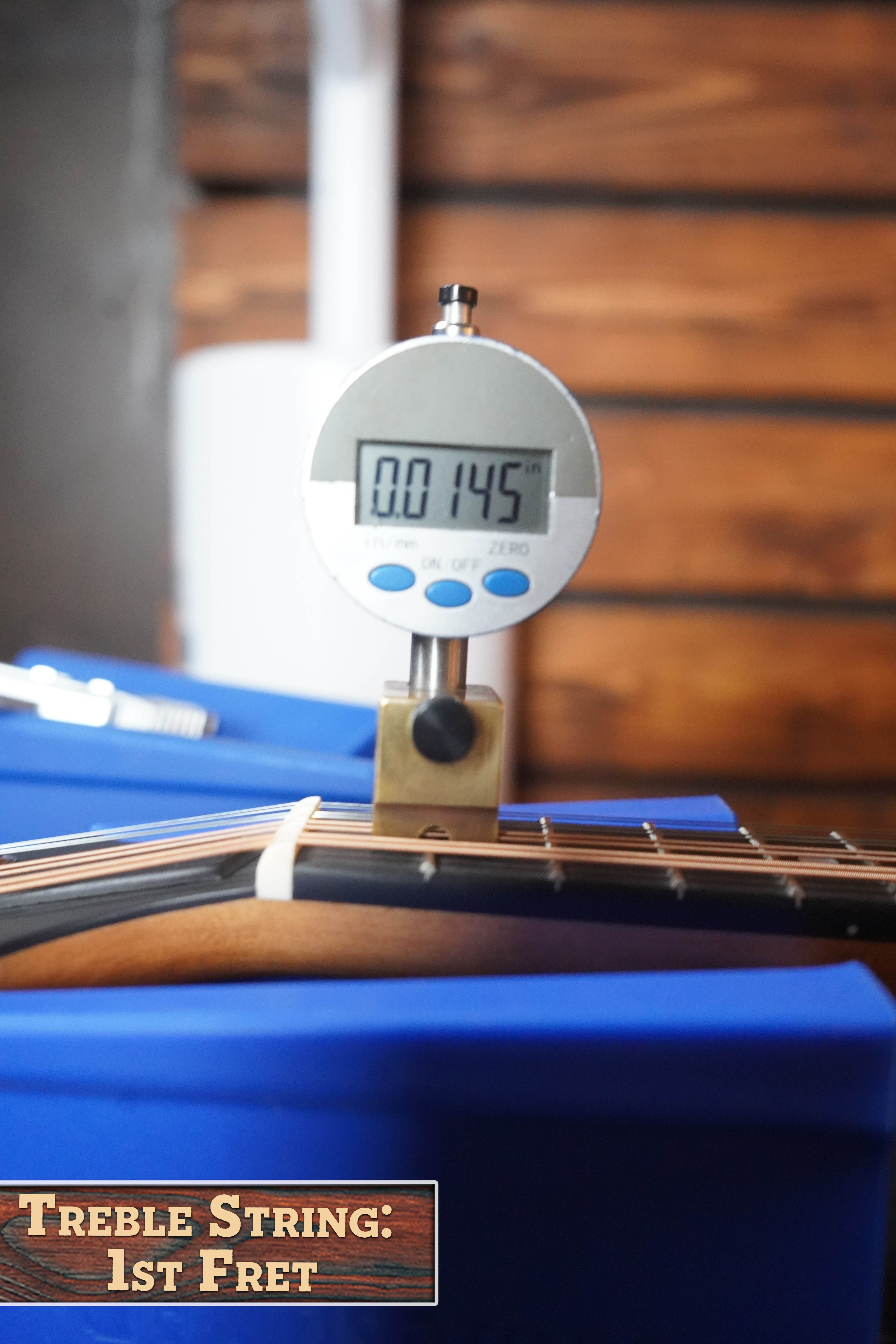 Eastman PCH-M104-NAT Solid Spruce/Laminated Mahogany Natural Flattop A-Style Mandolin #1187