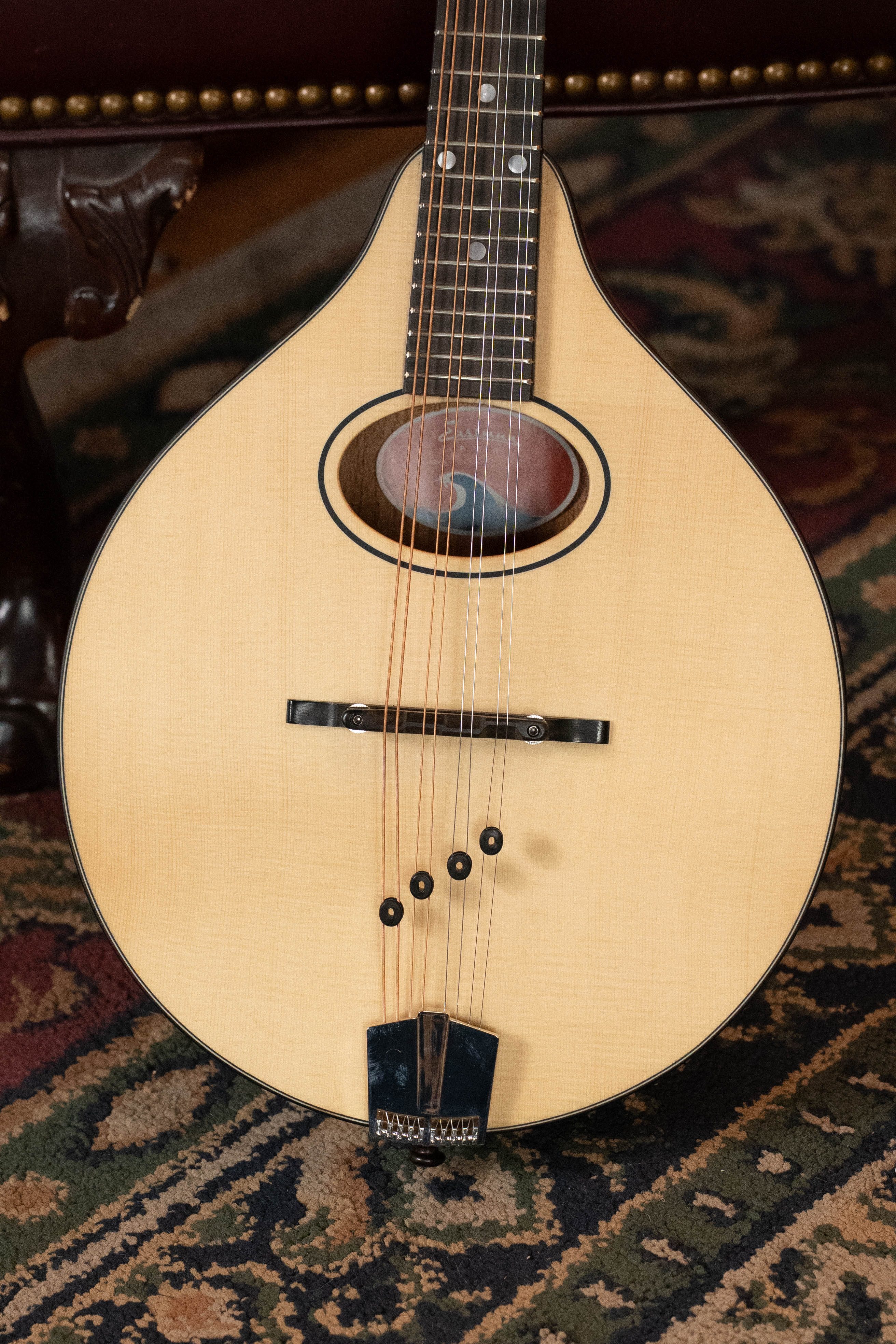 Eastman PCH-M104-NAT Solid Spruce/Laminated Mahogany Natural Flattop A-Style Mandolin #1234