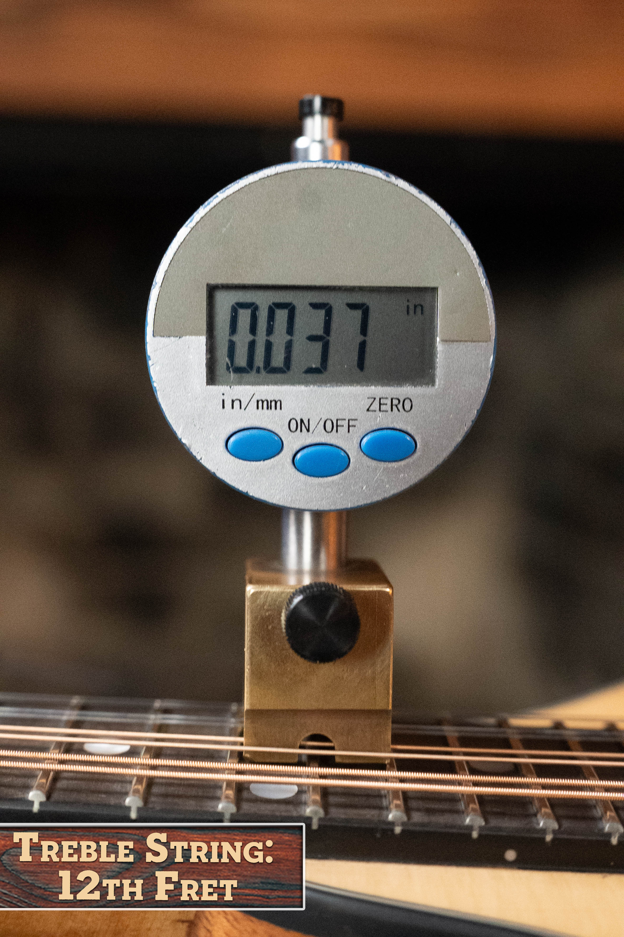 Eastman PCH-M104-NAT Solid Spruce/Laminated Mahogany Natural Flattop A-Style Mandolin #1234