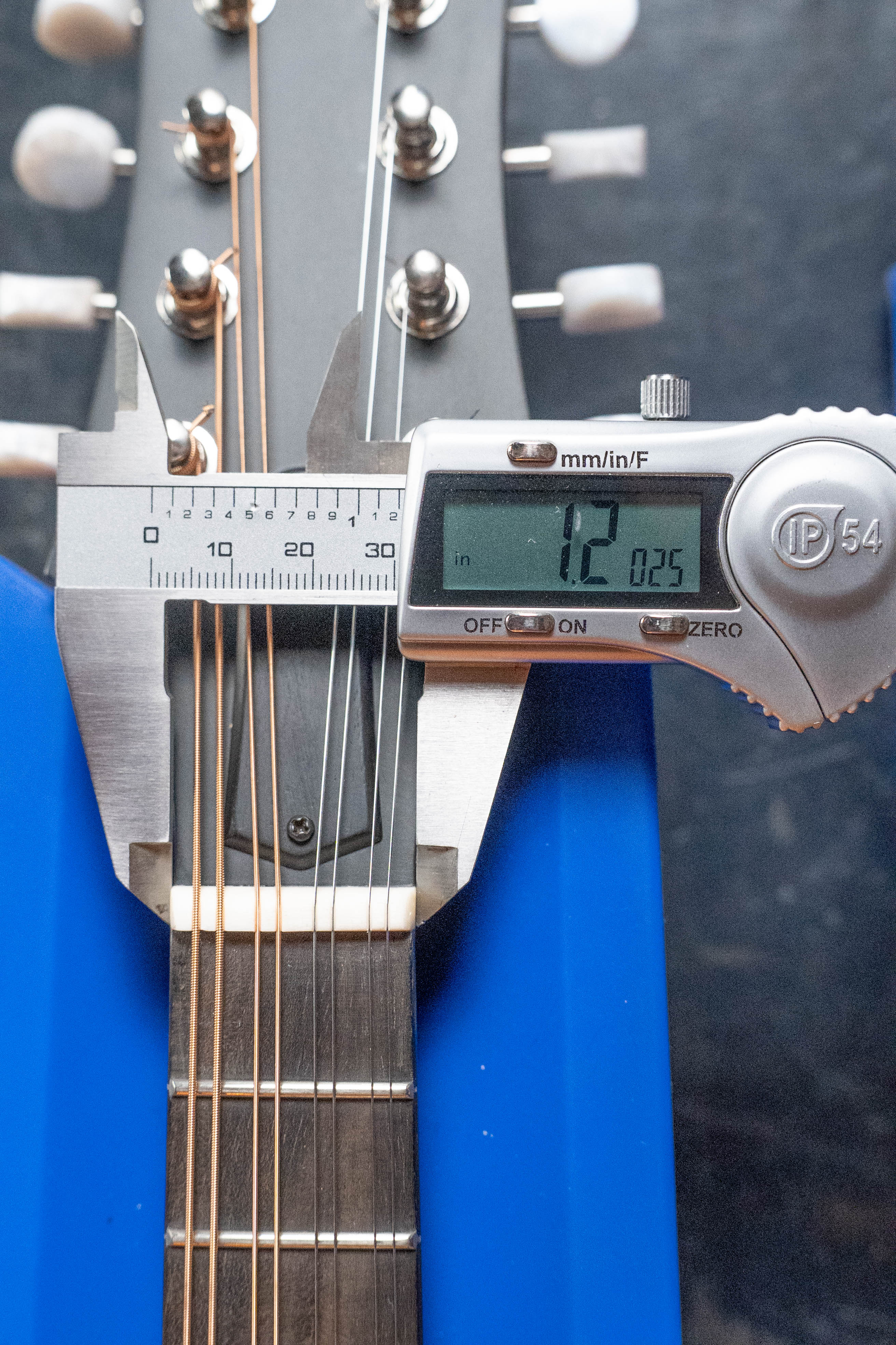 Eastman PCH-M104-NAT Solid Spruce/Laminated Mahogany Natural Flattop A-Style Mandolin #1236