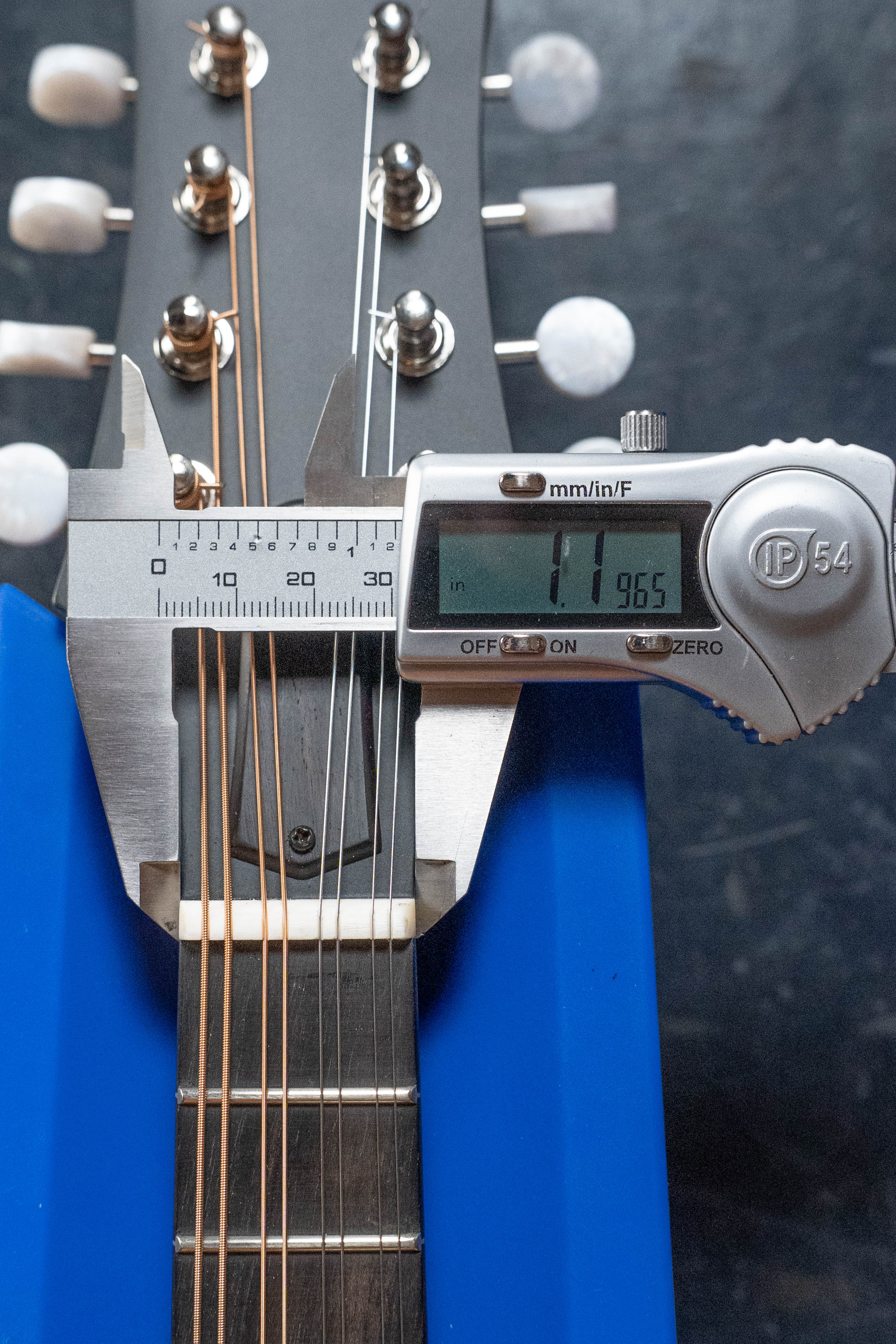 Eastman PCH-M104-NAT Solid Spruce/Laminated Mahogany Natural Flattop A-Style Mandolin #1238