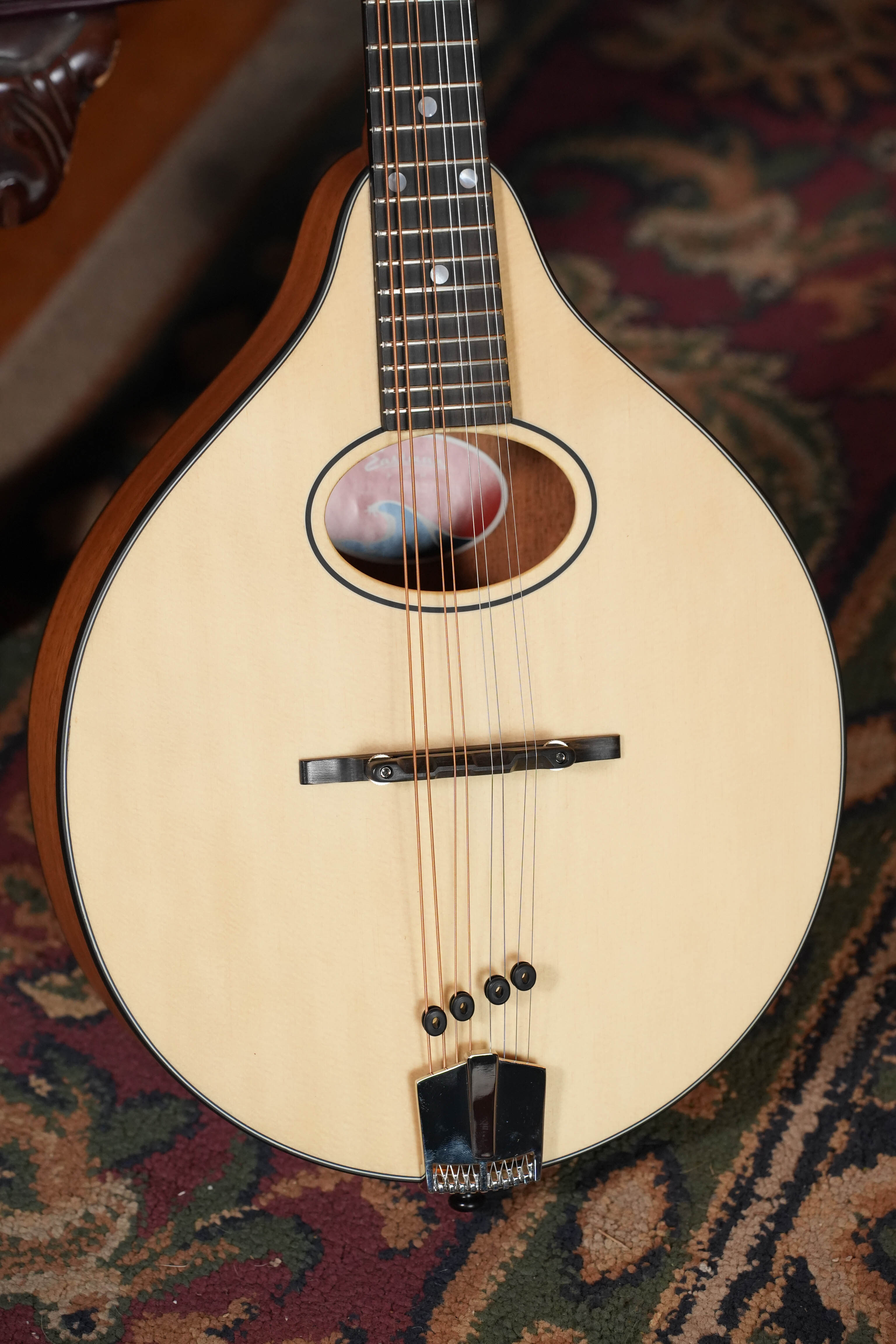 Eastman PCH-M104-NAT Solid Spruce/Laminated Mahogany Natural Flattop A-Style Mandolin #1890