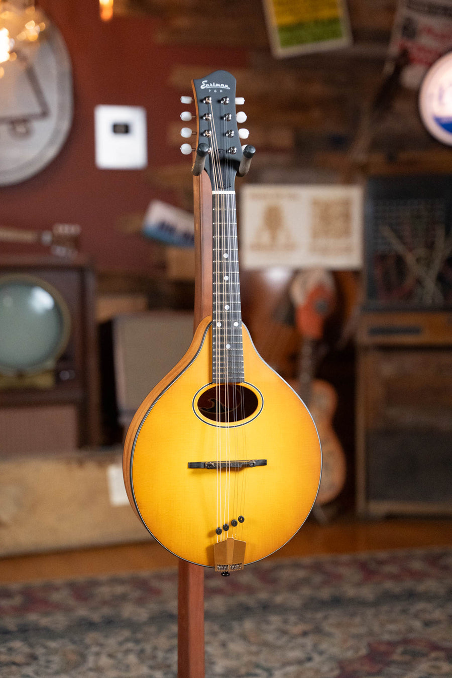 Eastman PCH-M104 Goldburst A-Style Mandolin #0632