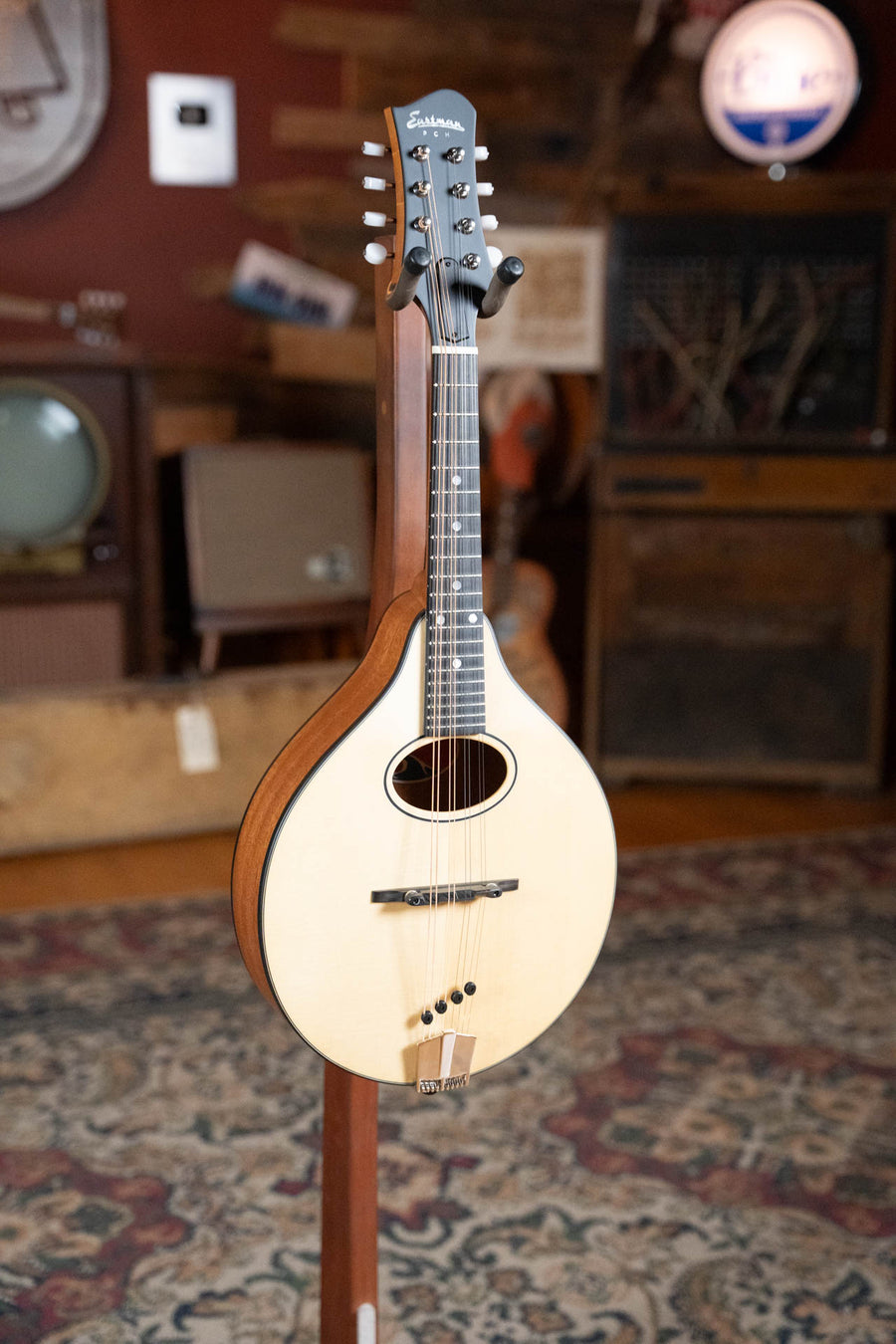Eastman PCH-M104 Natural A-Style Mandolin #0286
