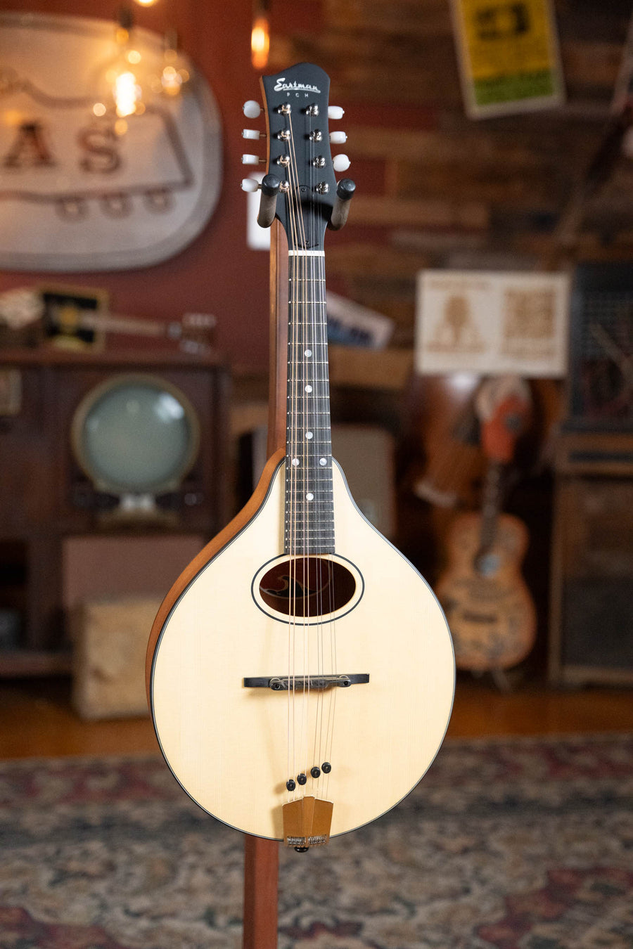 Eastman PCH-M104 Natural A-Style Mandolin #0543