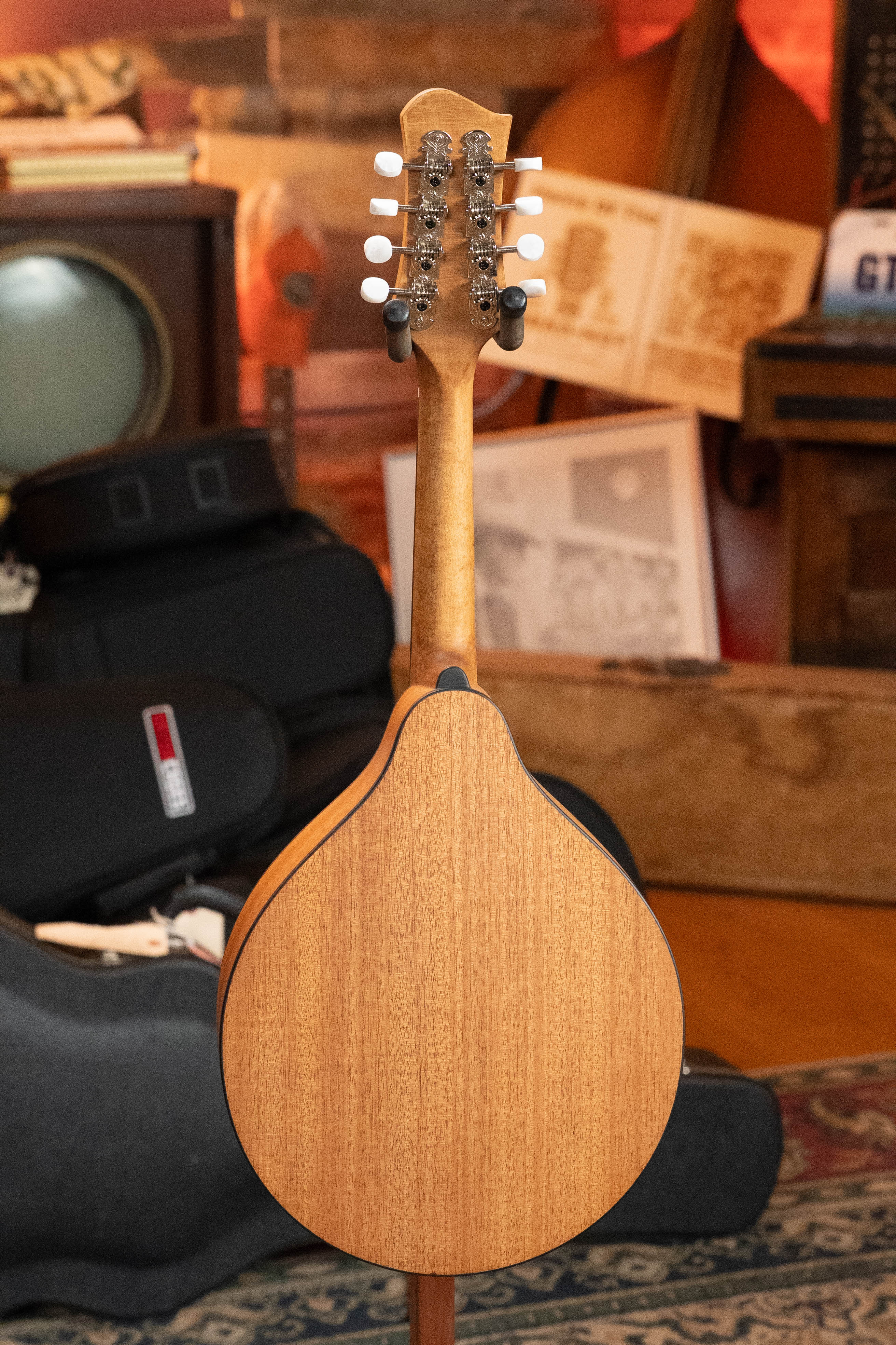 Eastman PCH-M104 Solid Spruce/Laminated Mahogany Flattop A-Style Mandolin #1519