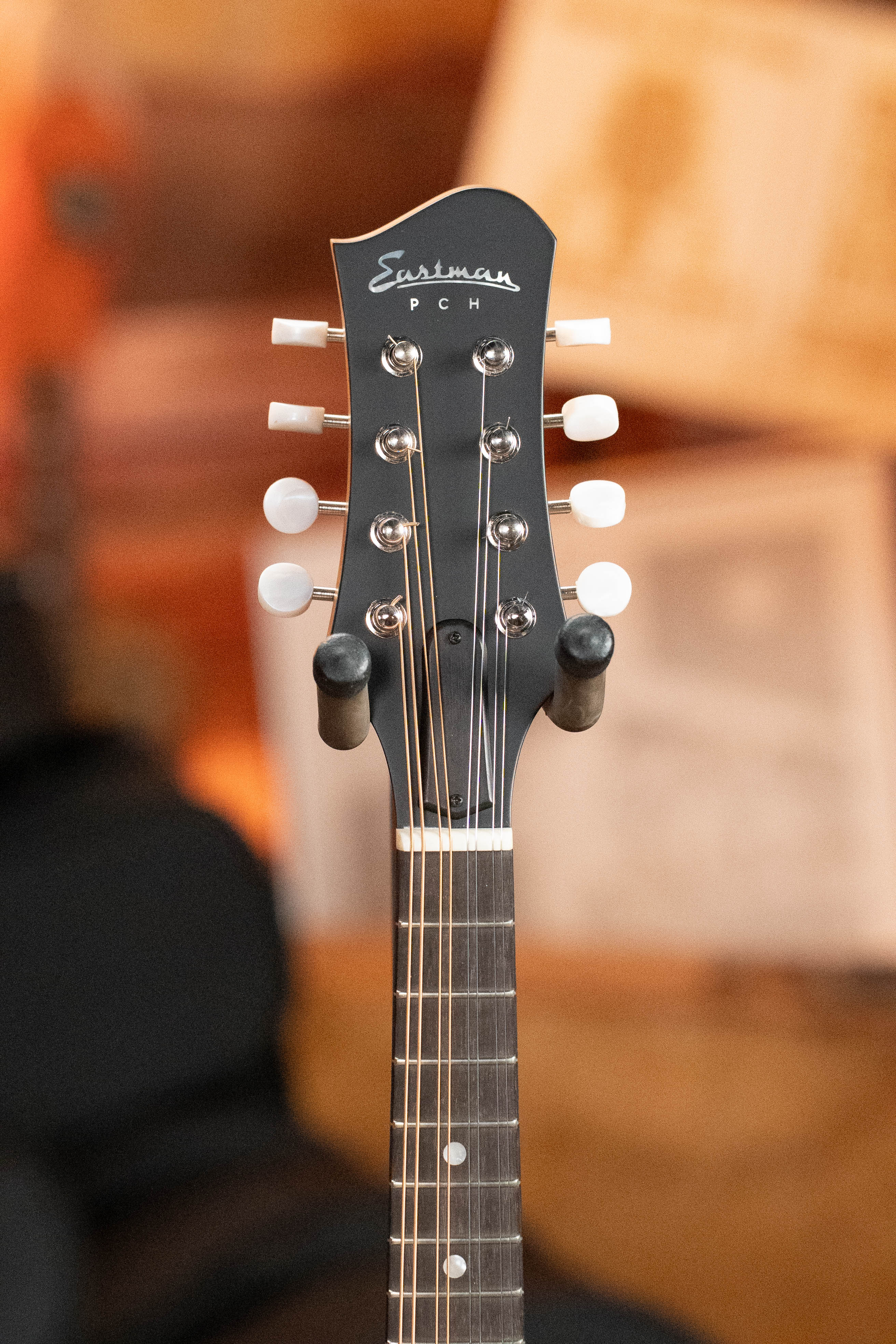 Eastman PCH-M104 Solid Spruce/Laminated Mahogany Flattop A-Style Mandolin #1520