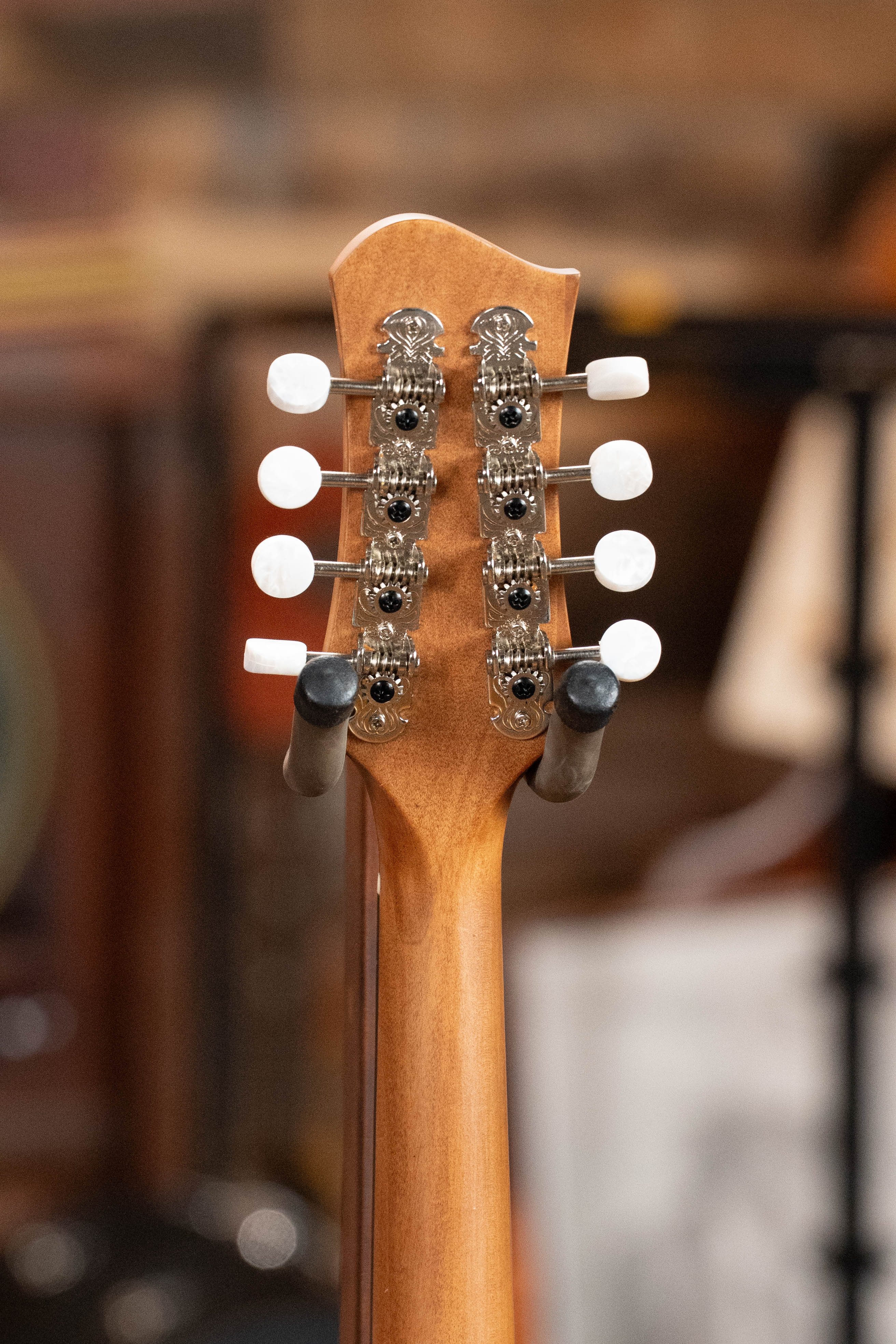 Eastman PCH-M104 Solid Spruce/Laminated Mahogany Flattop A-Style Mandolin #1754