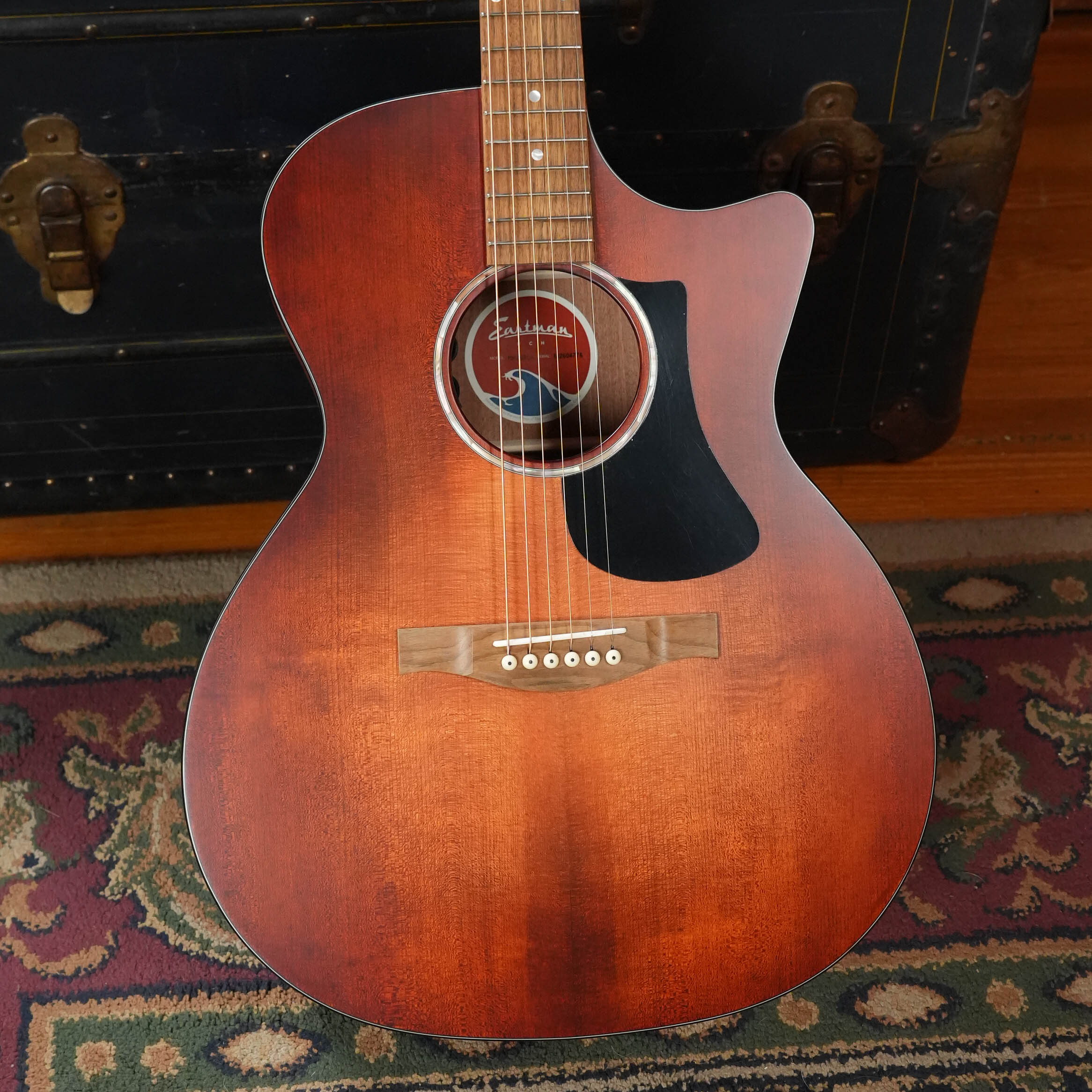Eastman PCH1-GACE-CLA Cutaway Grand Auditorium Classic Finish Guitar w