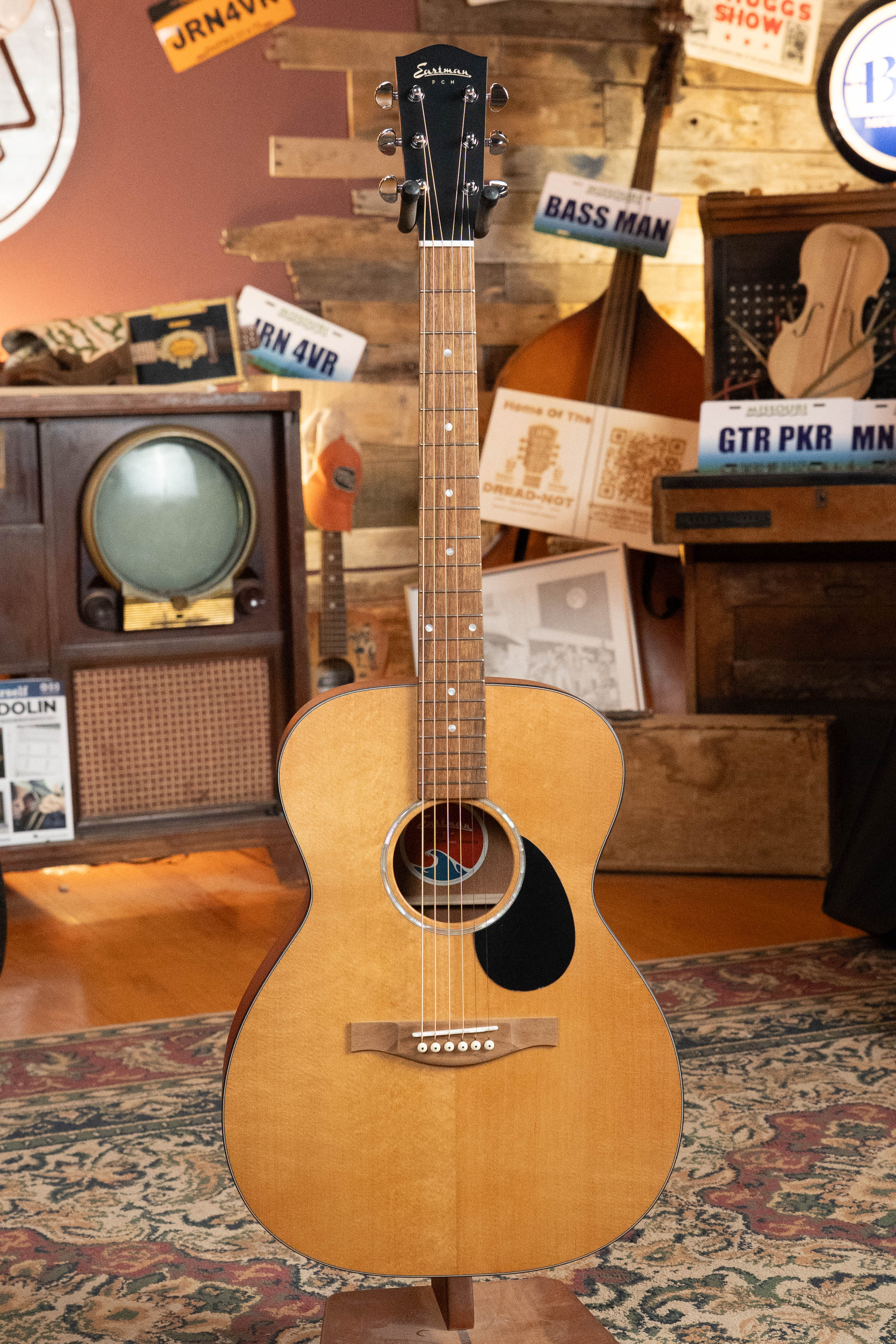 Eastman PCH1-OM Thermo-Cured Sitka/Laminated Sapele Orchestra Model Acoustic Guitar #9278