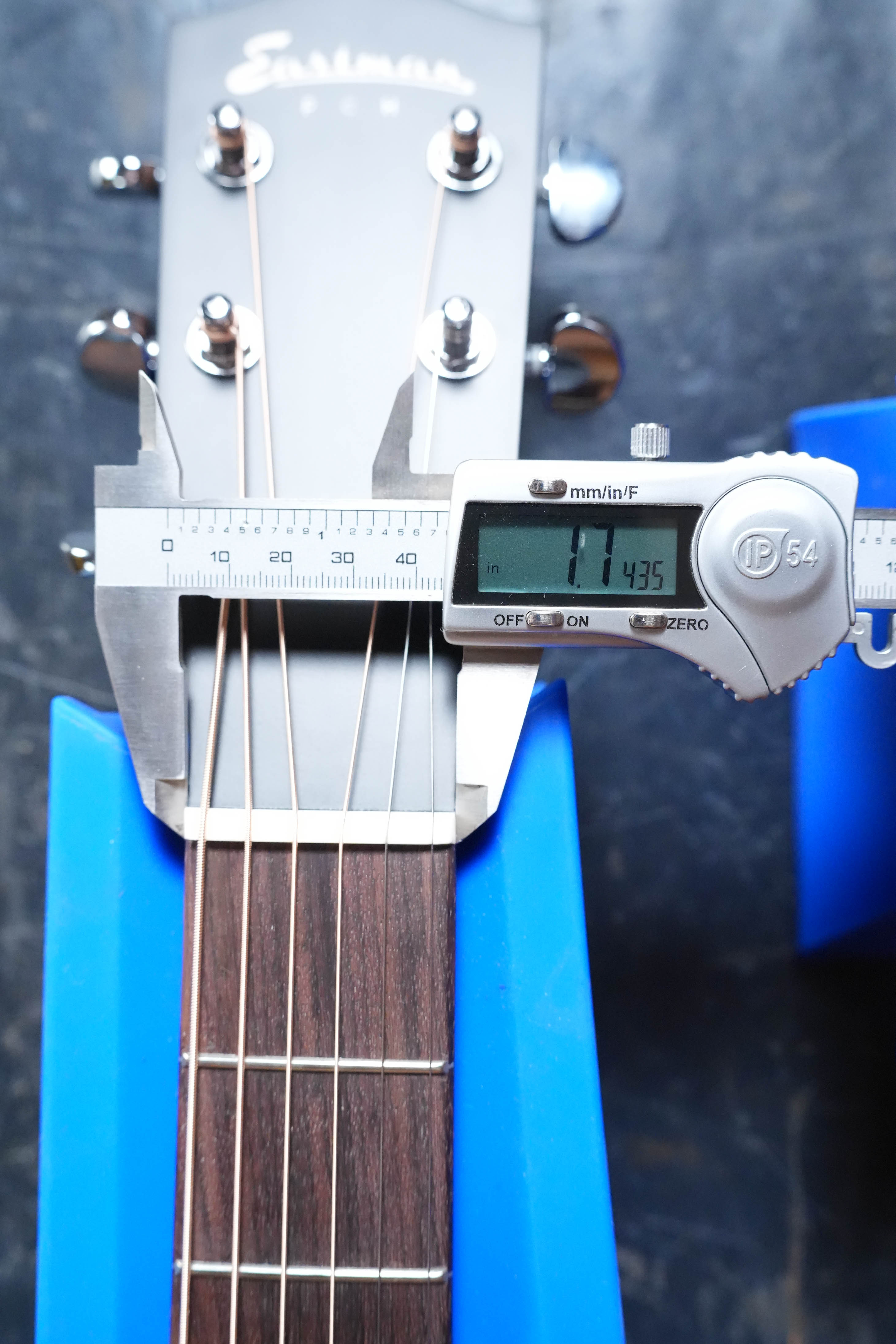 Eastman PCH2-D-BK Solid Sitka/Laminated Rosewood Black Top Dreadnought Acoustic Guitar #7988