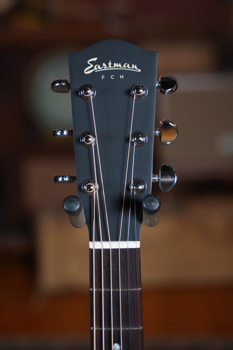 Eastman PCH2-D-CLA Solid Thermo-Cured Sitka/Laminated Rosewood Classic Finish Dreadnought Acoustic Guitar #9394