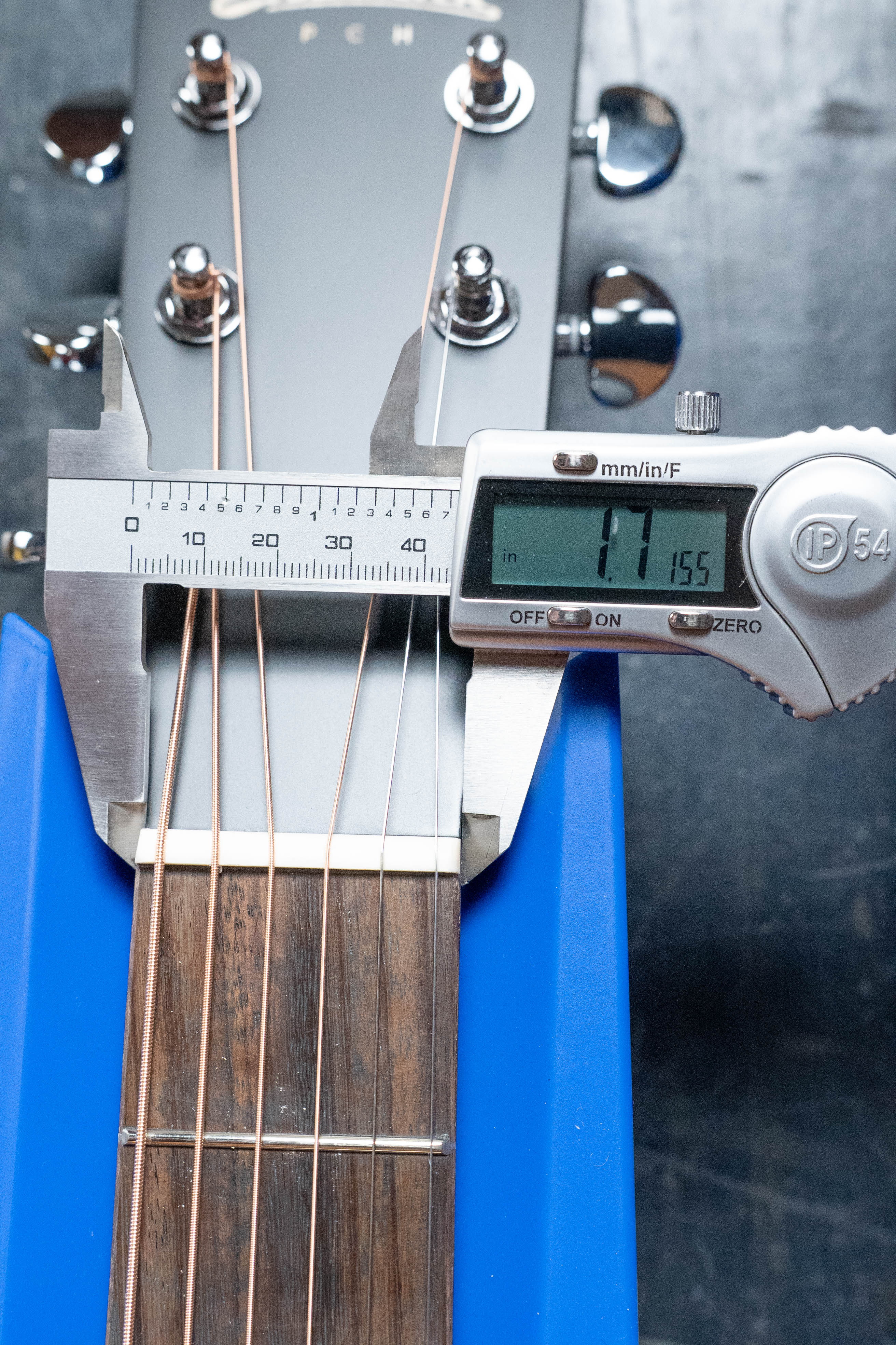 Eastman PCH2-D Solid Sitka/Laminated Rosewood Dreadnought Acoustic Guitar #8536