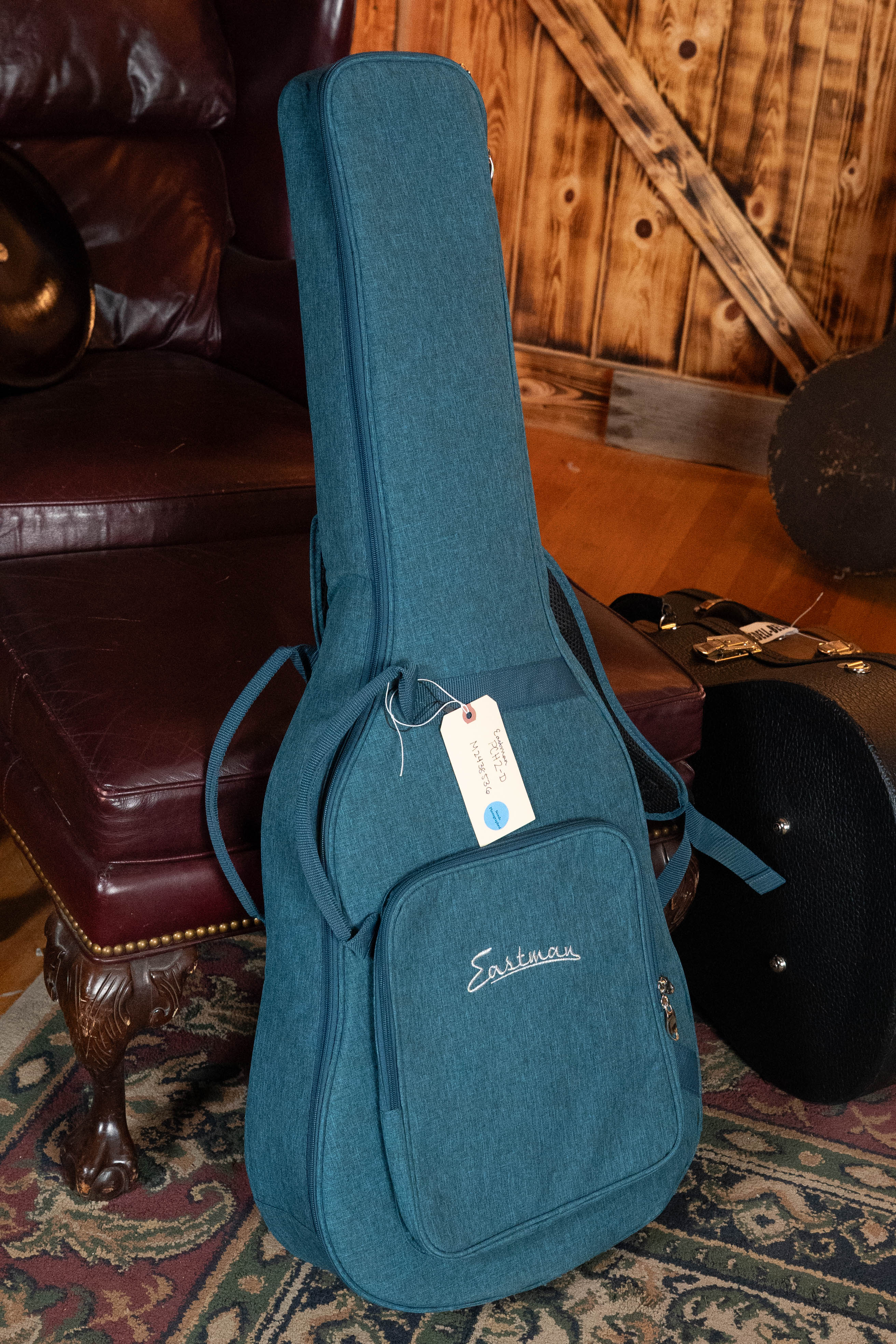 Eastman PCH2-D Solid Sitka/Laminated Rosewood Dreadnought Acoustic Guitar #8536