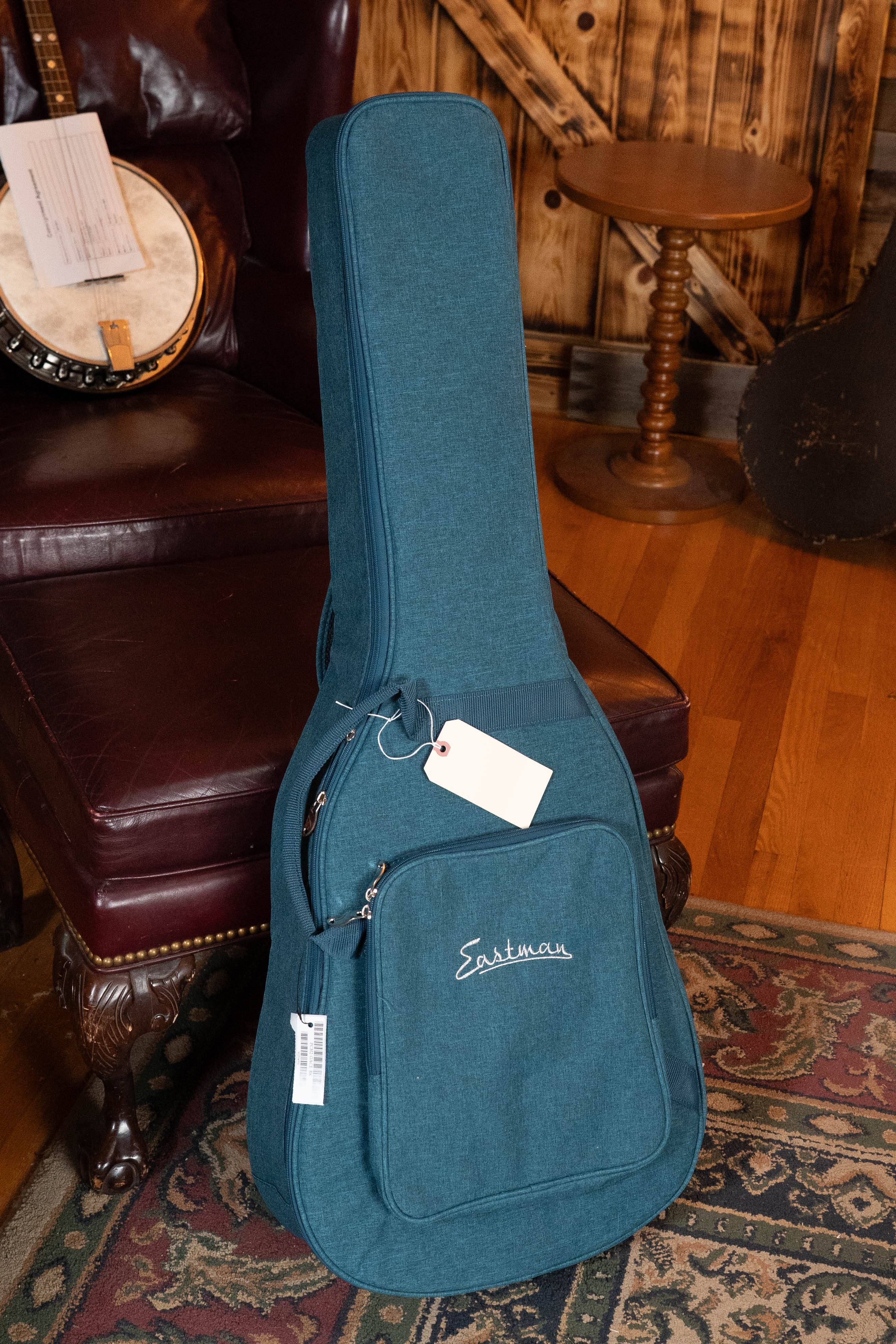 Eastman PCH2-GACE-BK Solid Thermo-Cured Sitka/Laminated Rosewood Grand Auditorium Cutaway Black Top Guitar w/Electronics #4550