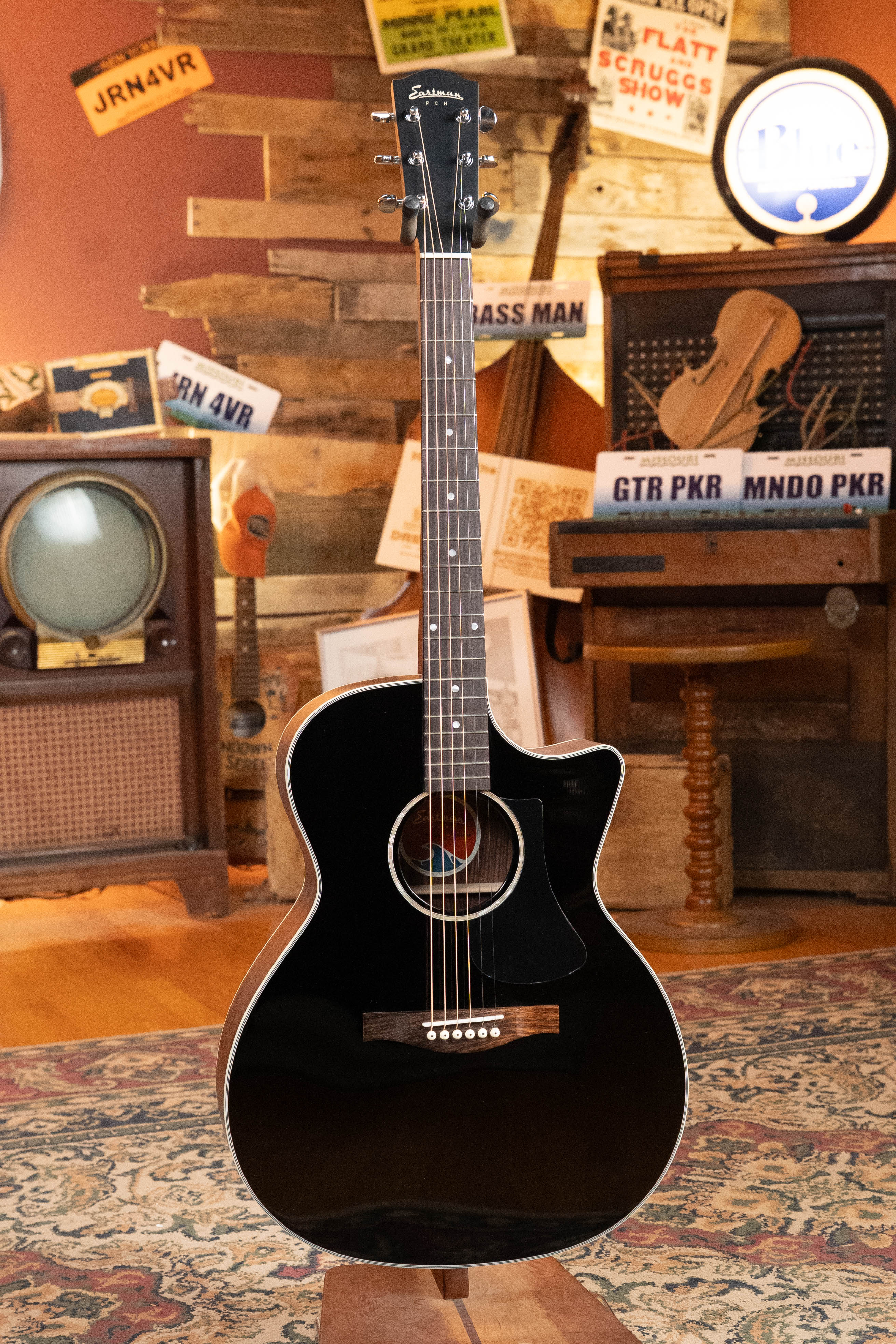 Eastman PCH2-GACE-BK Solid Thermo-Cured Sitka/Laminated Rosewood Grand Auditorium Cutaway Black Top Guitar w/Electronics #4550