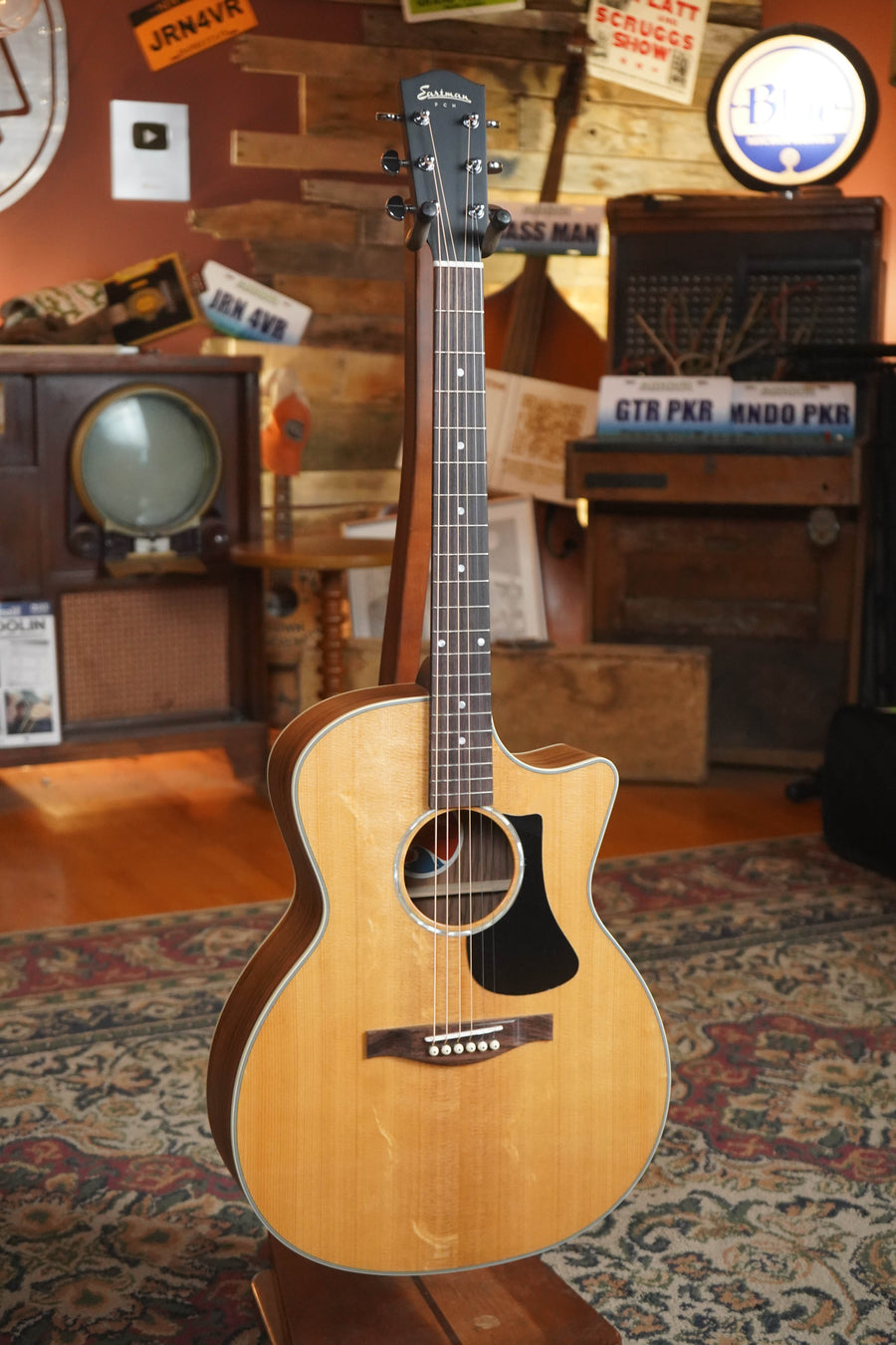 Eastman PCH2-GACE Grand Auditorium Cutaway Guitar w/Fishman Pickup #3661