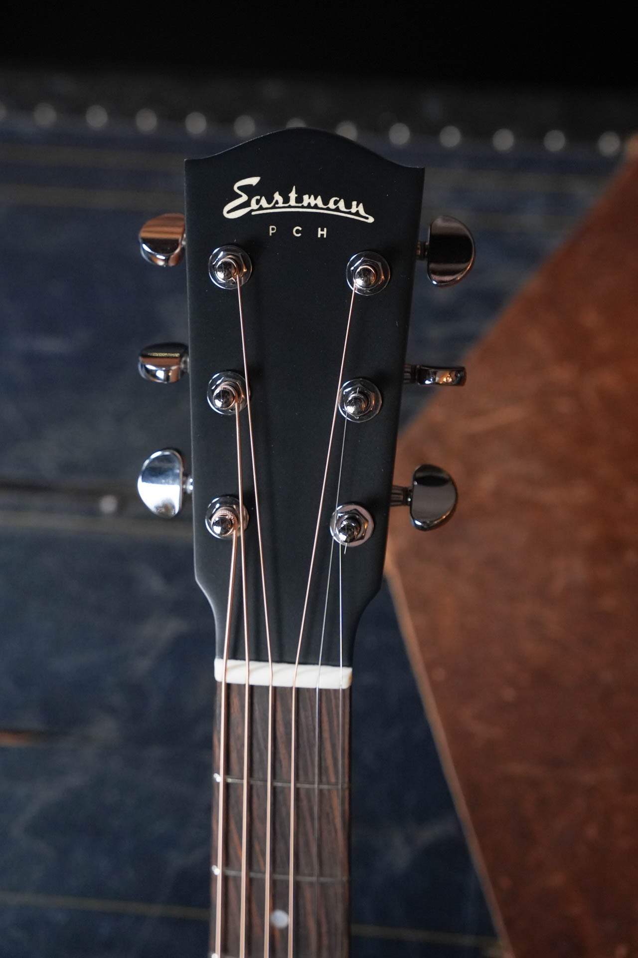 Eastman PCH2-GACE Grand Auditorium Guitar w/Pickup #9031