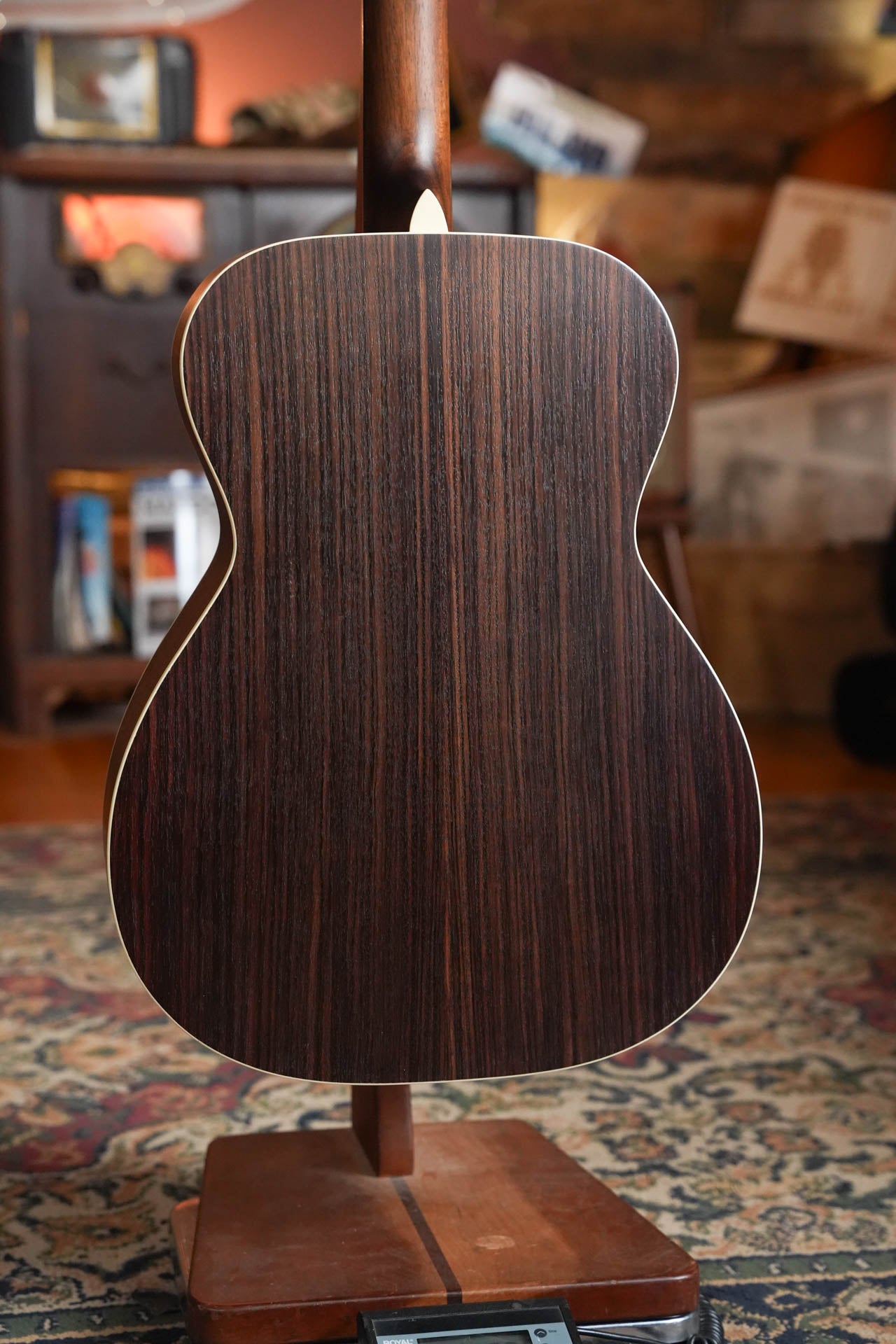 Eastman PCH2-OM-CLA Classic Finish Orchestra Model Acoustic Guitar #4827
