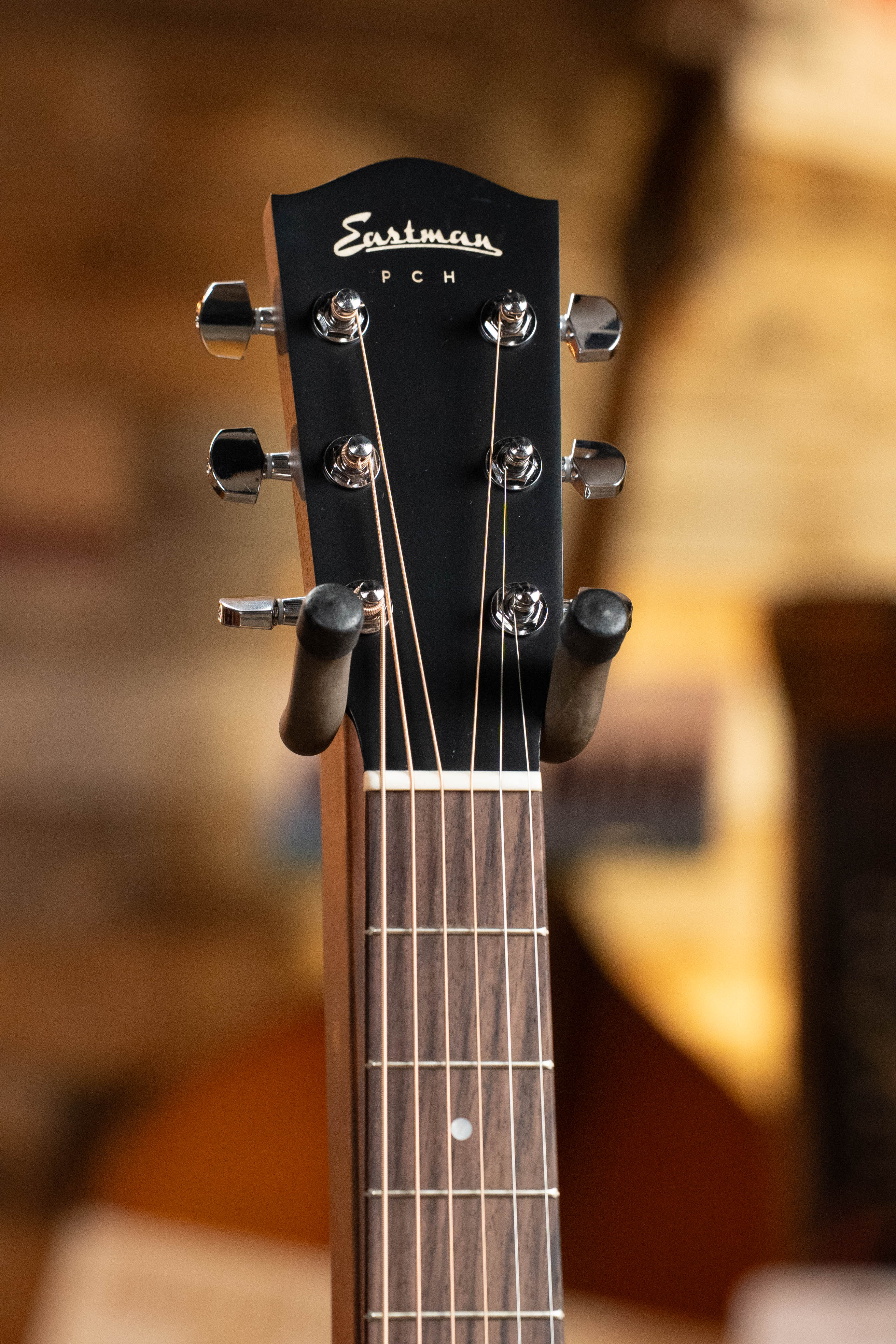 Eastman PCH2-TG Thermo-Cured Solid Sitka/Laminated Rosewood Travel Acoustic Guitar #7477